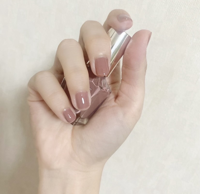 カラフルネイルズ N76 アズキミルクティー/キャンメイク/マニキュアを使ったクチコミ（1枚目）