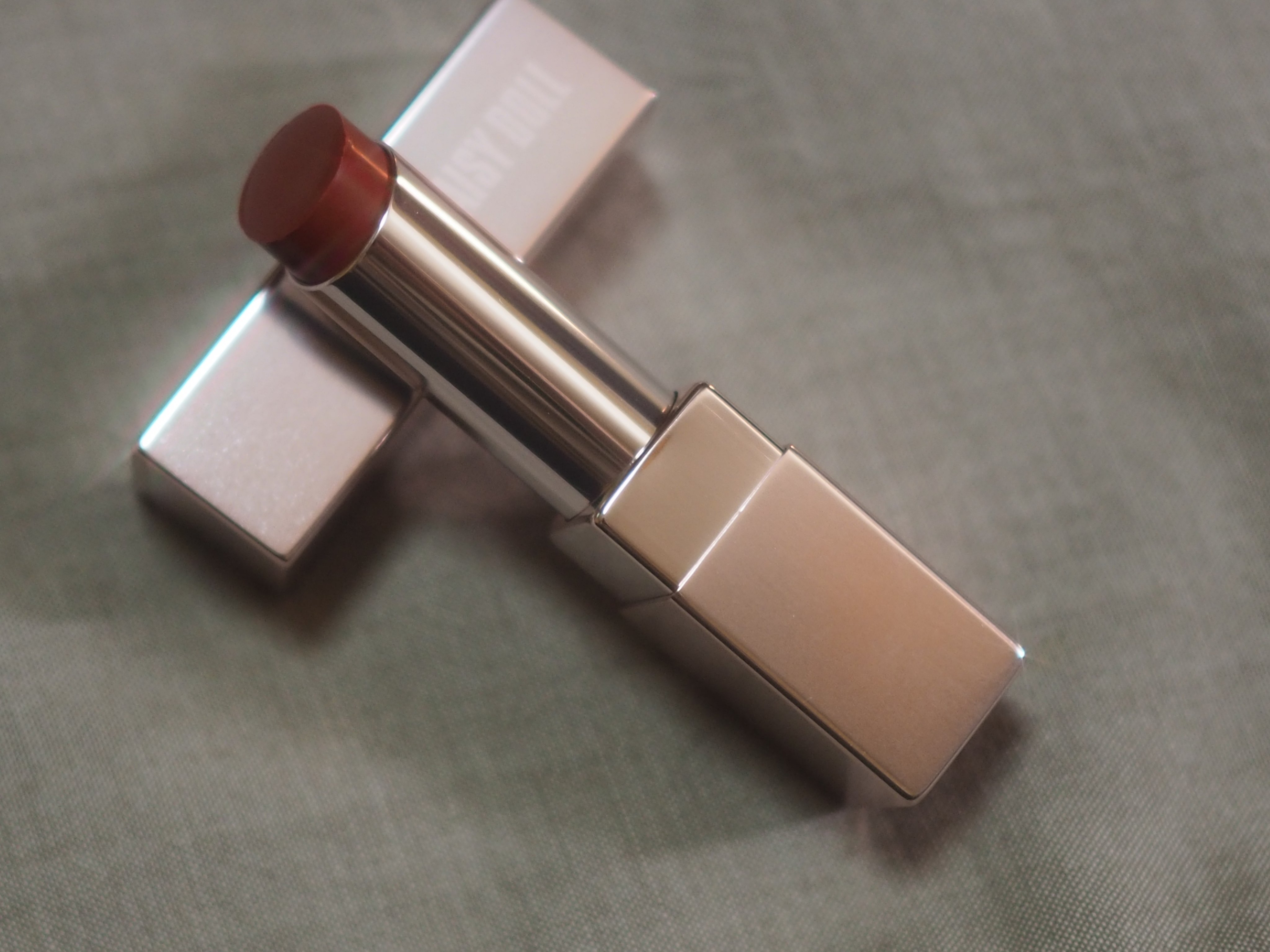 デイジードール リップ スティーラー　/DAISY DOLL by MARY QUANT/口紅を使ったクチコミ（2枚目）