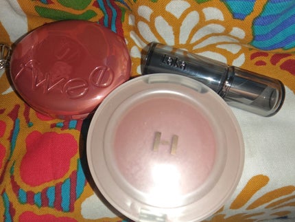 トゥルーディメンショングロウチーク/hince/パウダーチークを使ったクチコミ(1枚目)