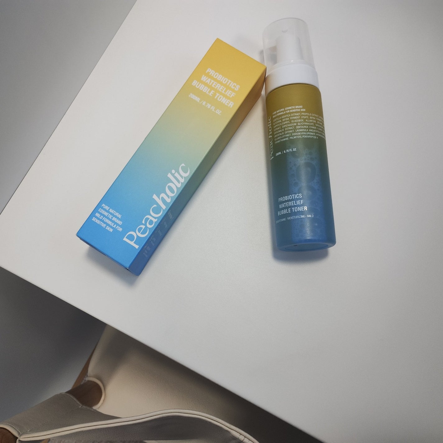 mcgroupakiko on LIPS 「乾燥が、厳しいこの季節肌に刺激を与えずやさしく吸収されるトナー..」(2枚目)