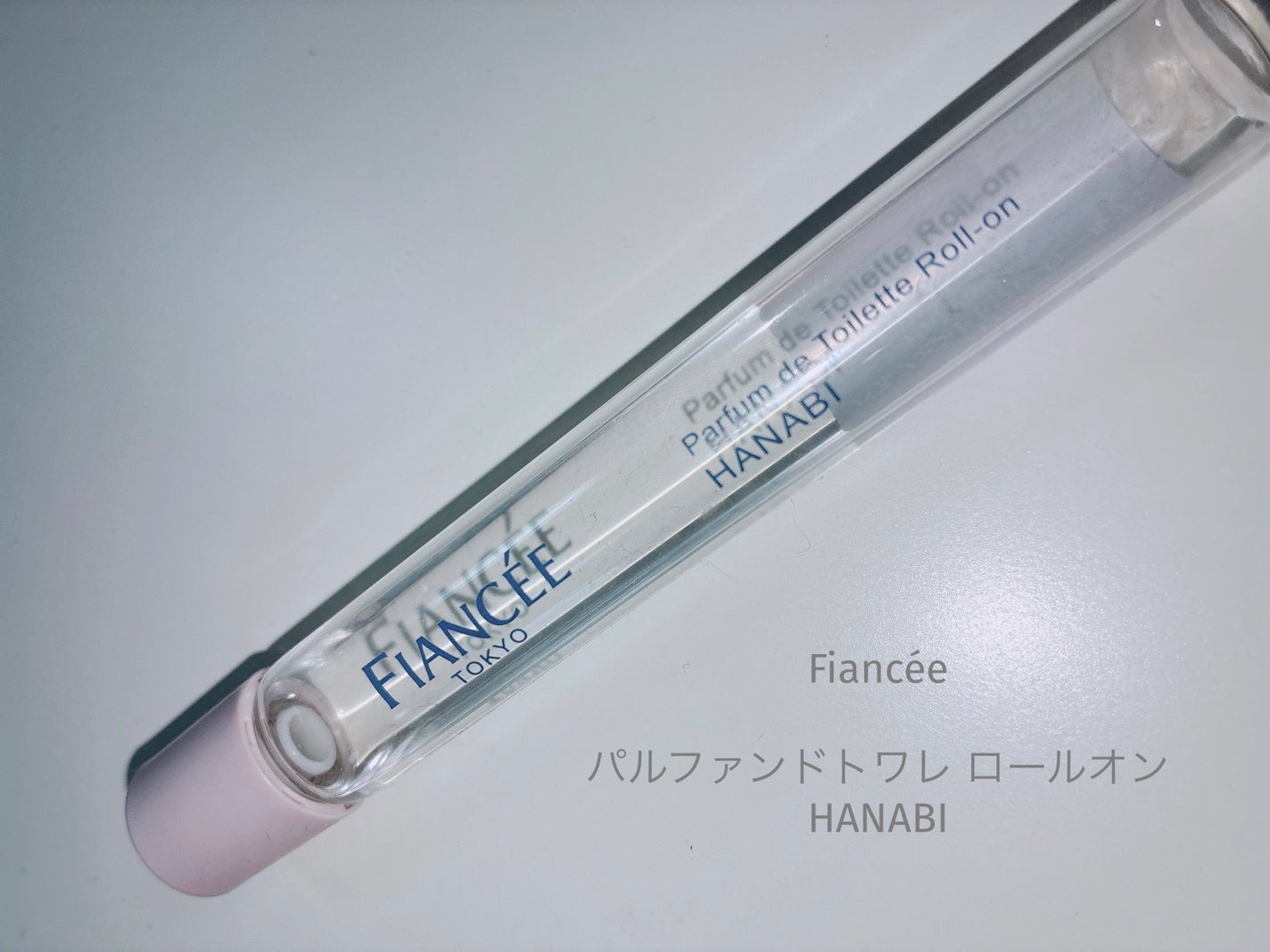 パルファンドトワレ ロールオン HANABI/フィアンセ/香水(レディース)を使ったクチコミ(1枚目)