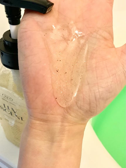 スクラブボディウォッシュ ホワイトシャツ リネンコットン/LUV SCENT/ボディスクラブを使ったクチコミ(3枚目)