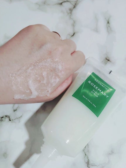 ローズマリー スカルプ スクラブ/AROMATICA/ヘッドスクラブを使ったクチコミ(3枚目)