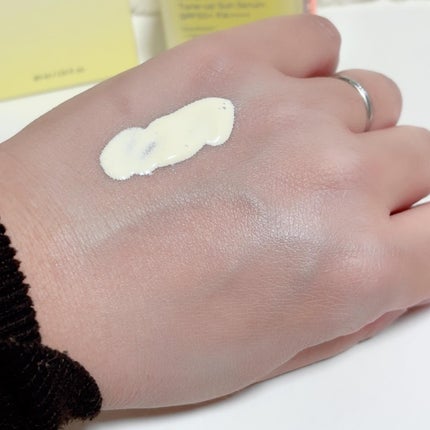 5番 白玉グルタチオンCトーンアップベース SPF50+ PA++++/numbuzin/化粧下地を使ったクチコミ(3枚目)