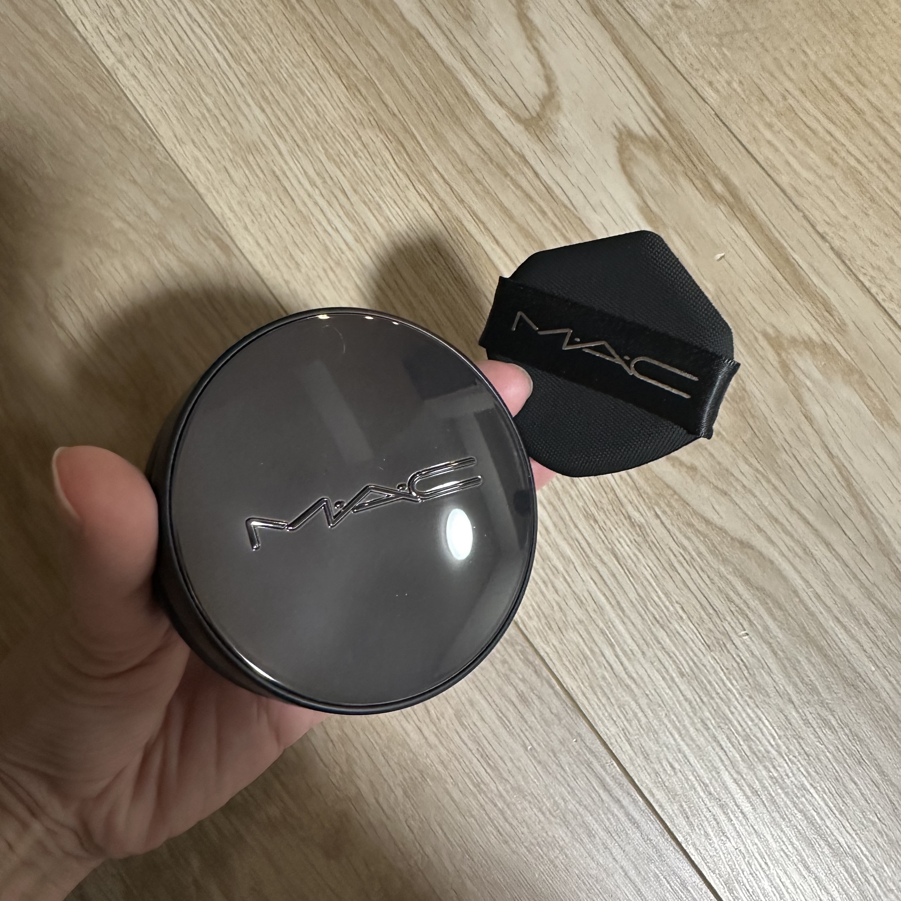 スタジオ フィックス ロングウエア クッション ファンデーション SPF 50/M・A・C/クッションファンデーションを使ったクチコミ（2枚目）