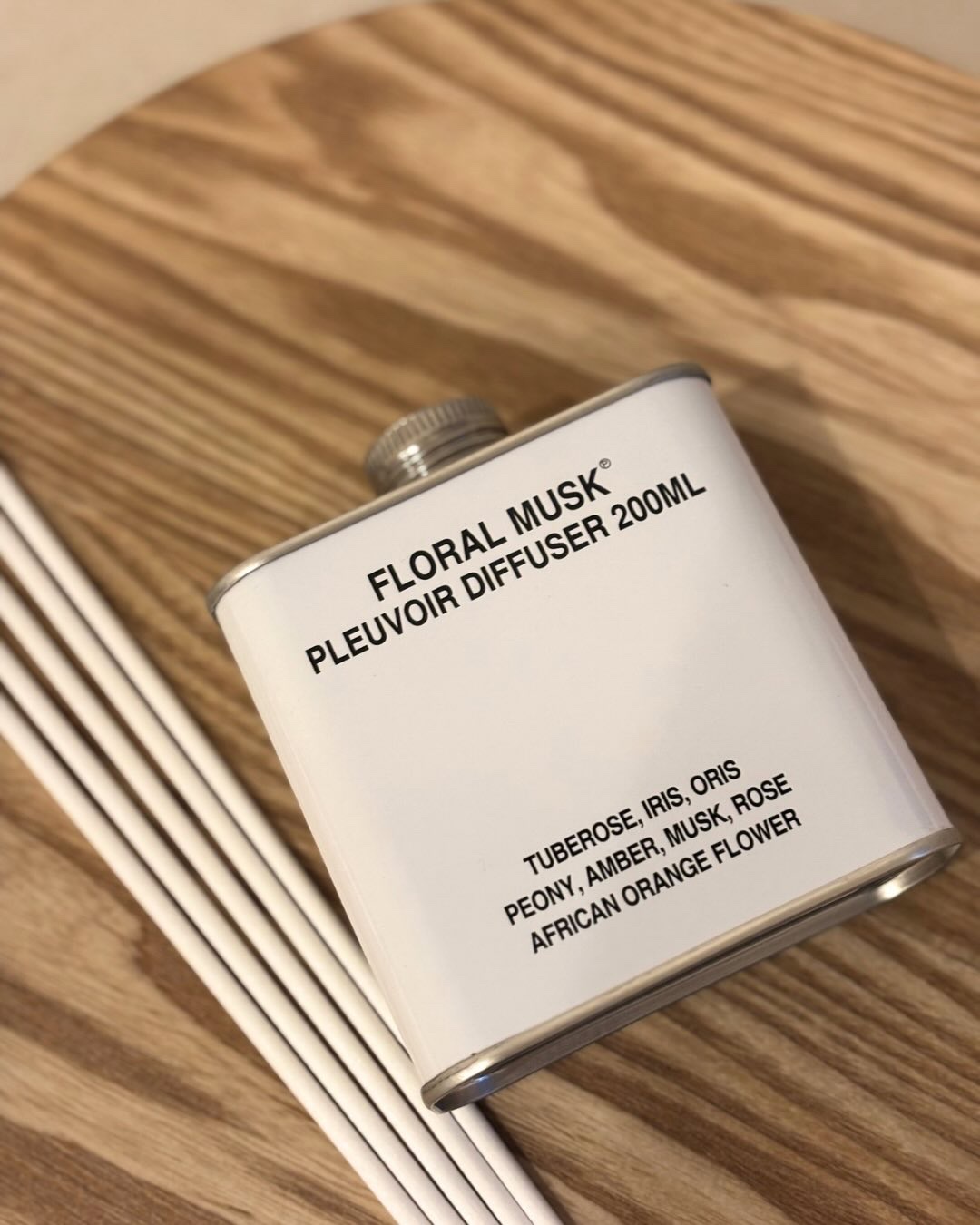 フローラルムスク　プルヴワディフューザー/Pleuvoir/ルームフレグランスを使ったクチコミ（3枚目）