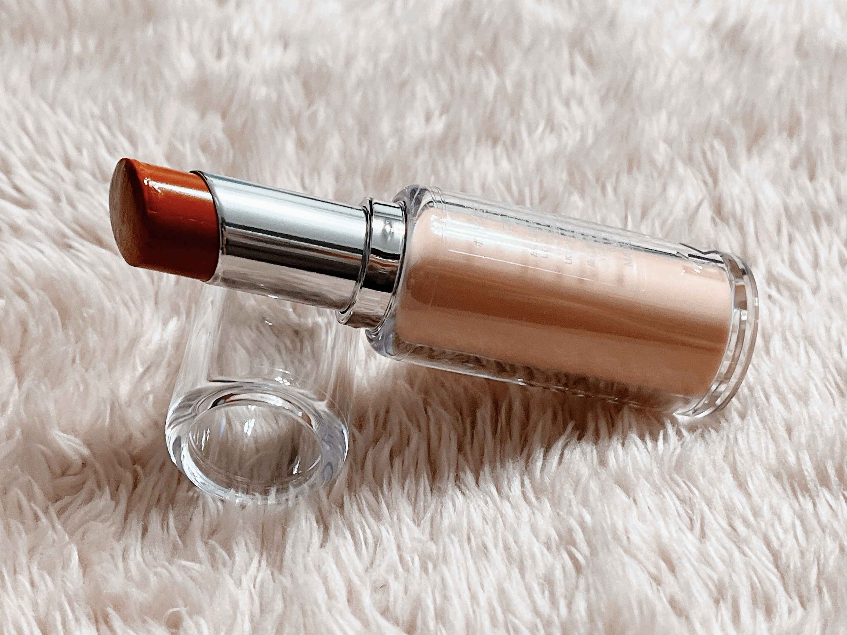 ボンディンググロウリップスティック/Laka/口紅を使ったクチコミ（2枚目）