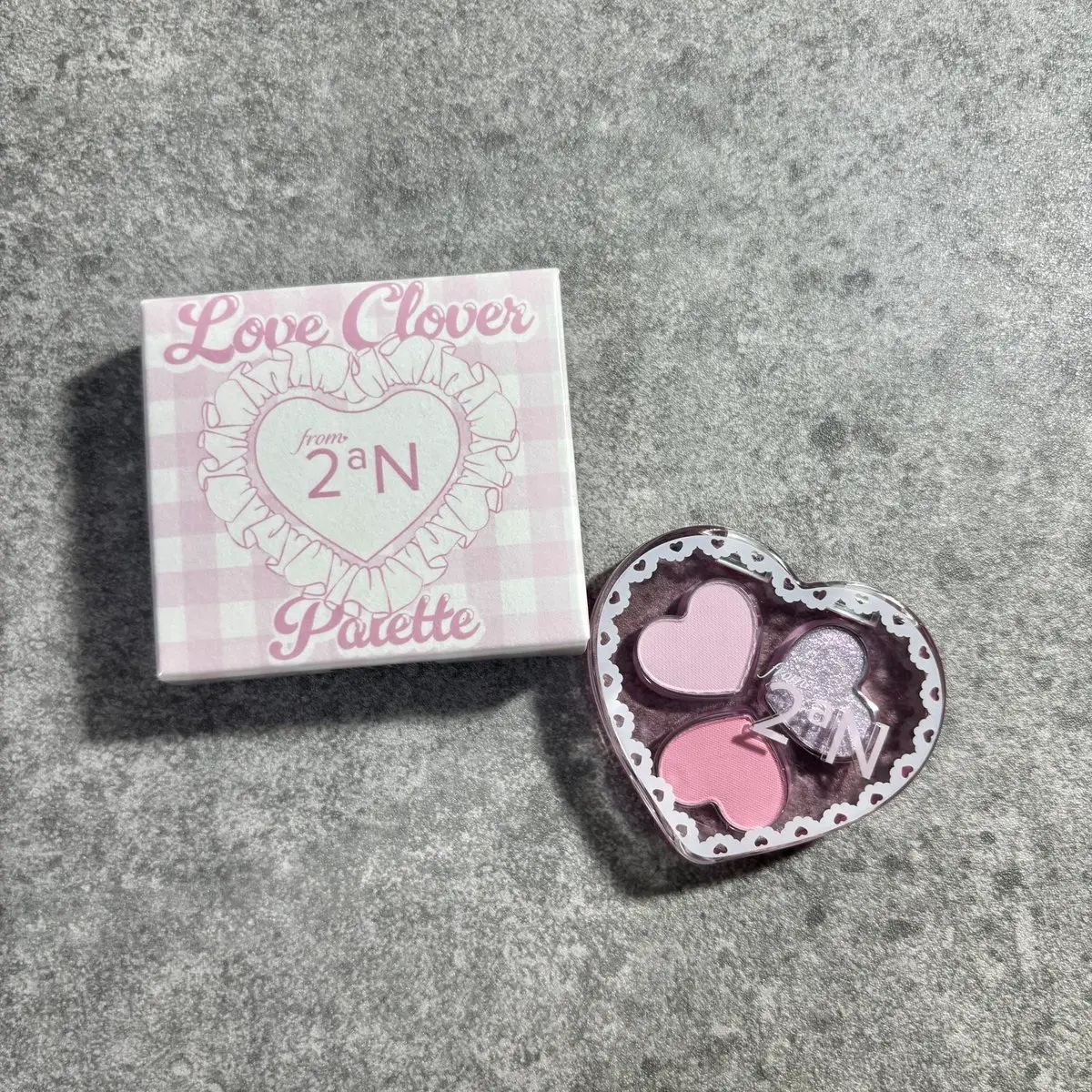 ラブクローバーパレット/2aN/アイシャドウパレットを使ったクチコミ（1枚目）