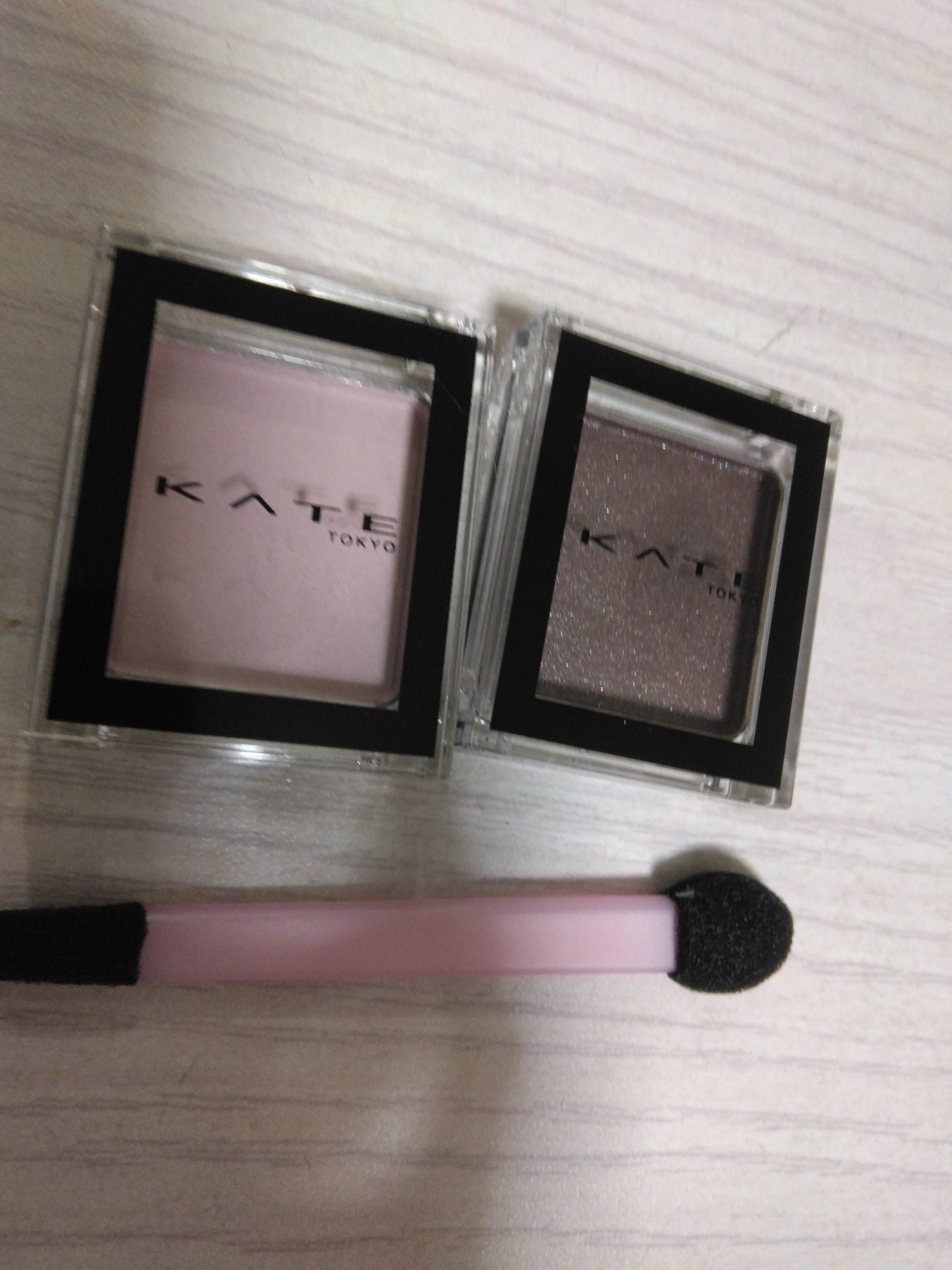 ケイト ザ アイカラー/KATE/単色アイシャドウを使ったクチコミ（2枚目）