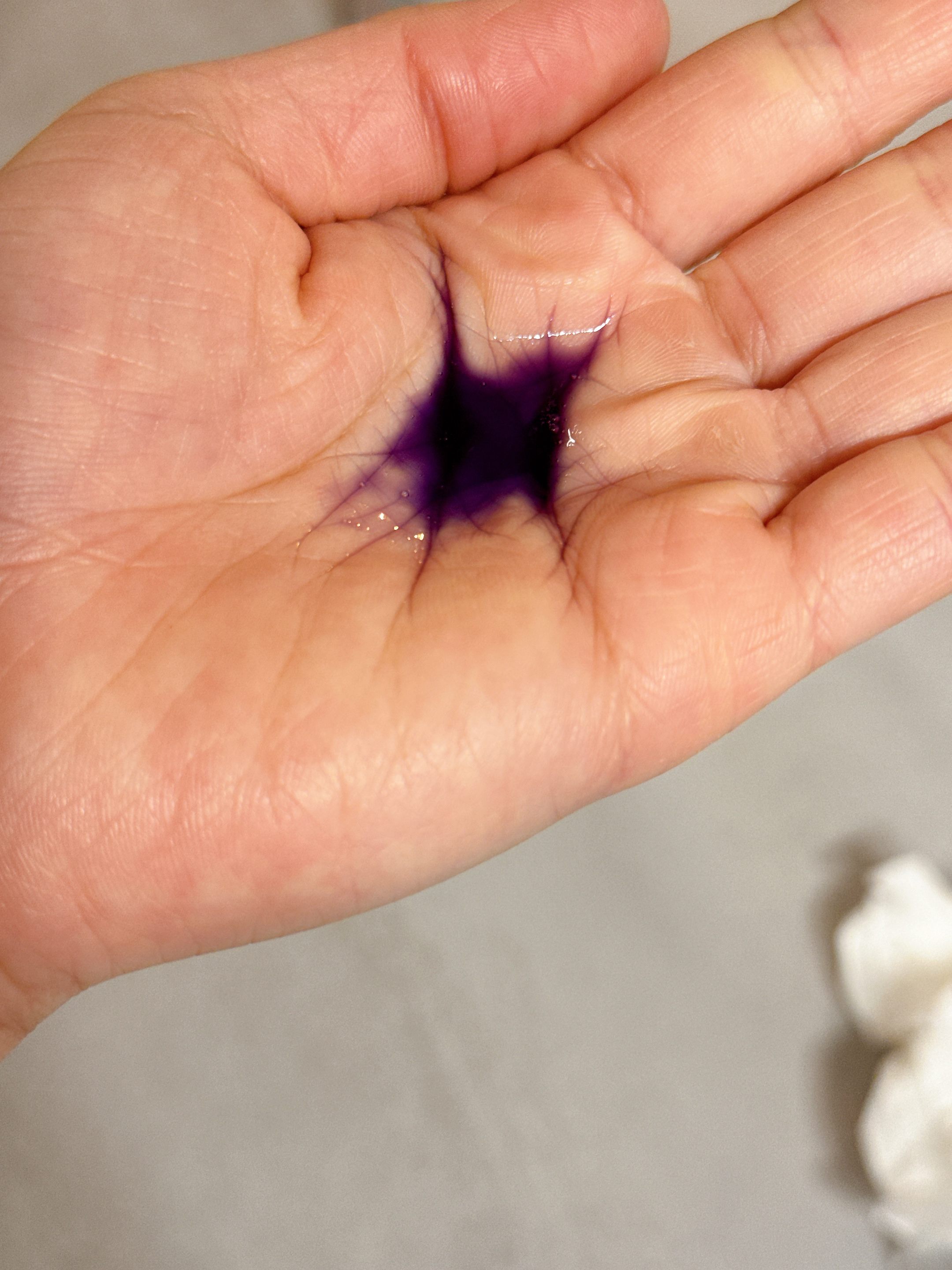 ヘアスタイリングティントオイル/ルピリーナ/ヘアオイルを使ったクチコミ（3枚目）