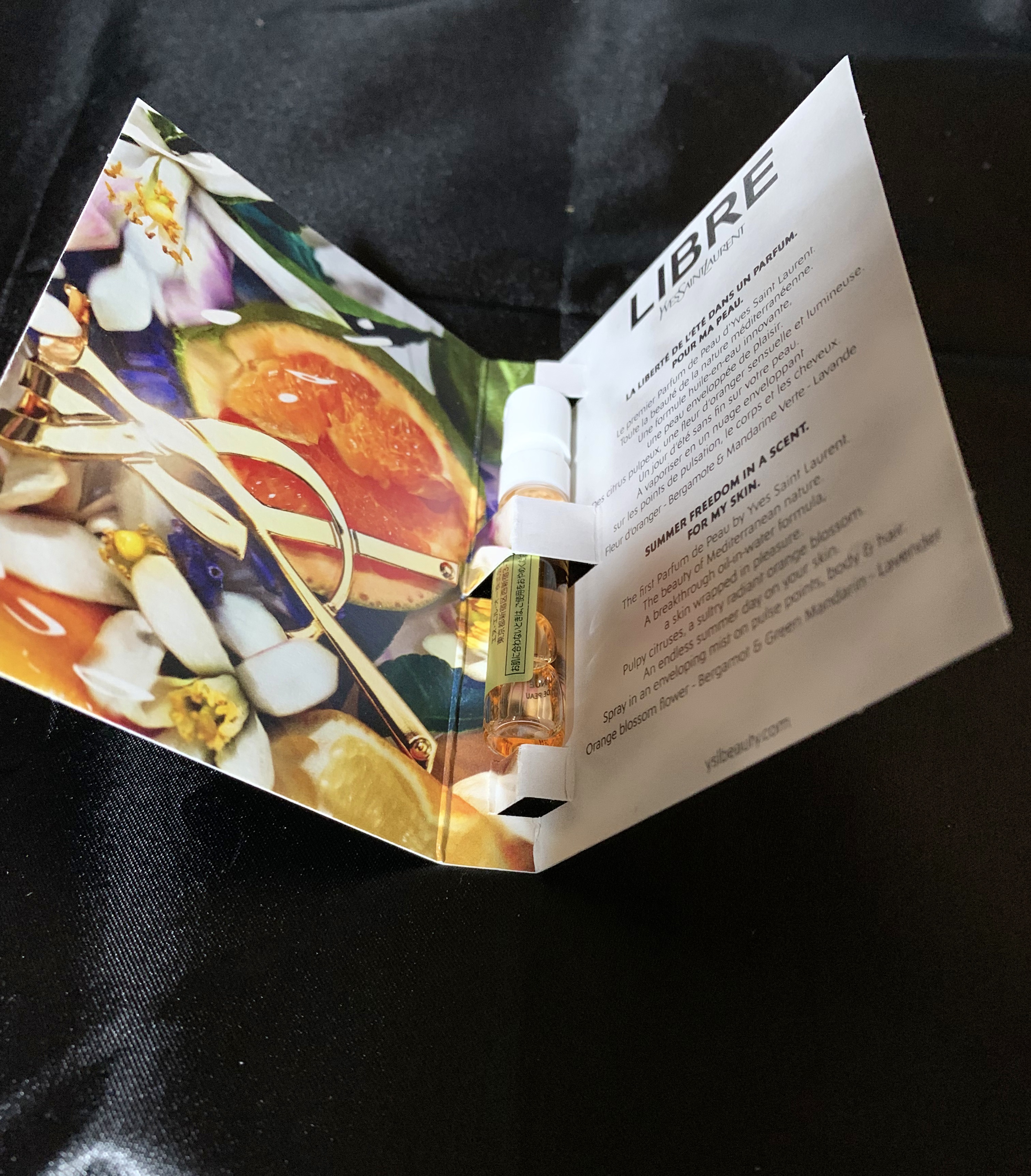 リブレ ロー ニュ​/YVES SAINT LAURENT BEAUTE/香水(レディース)を使ったクチコミ（3枚目）