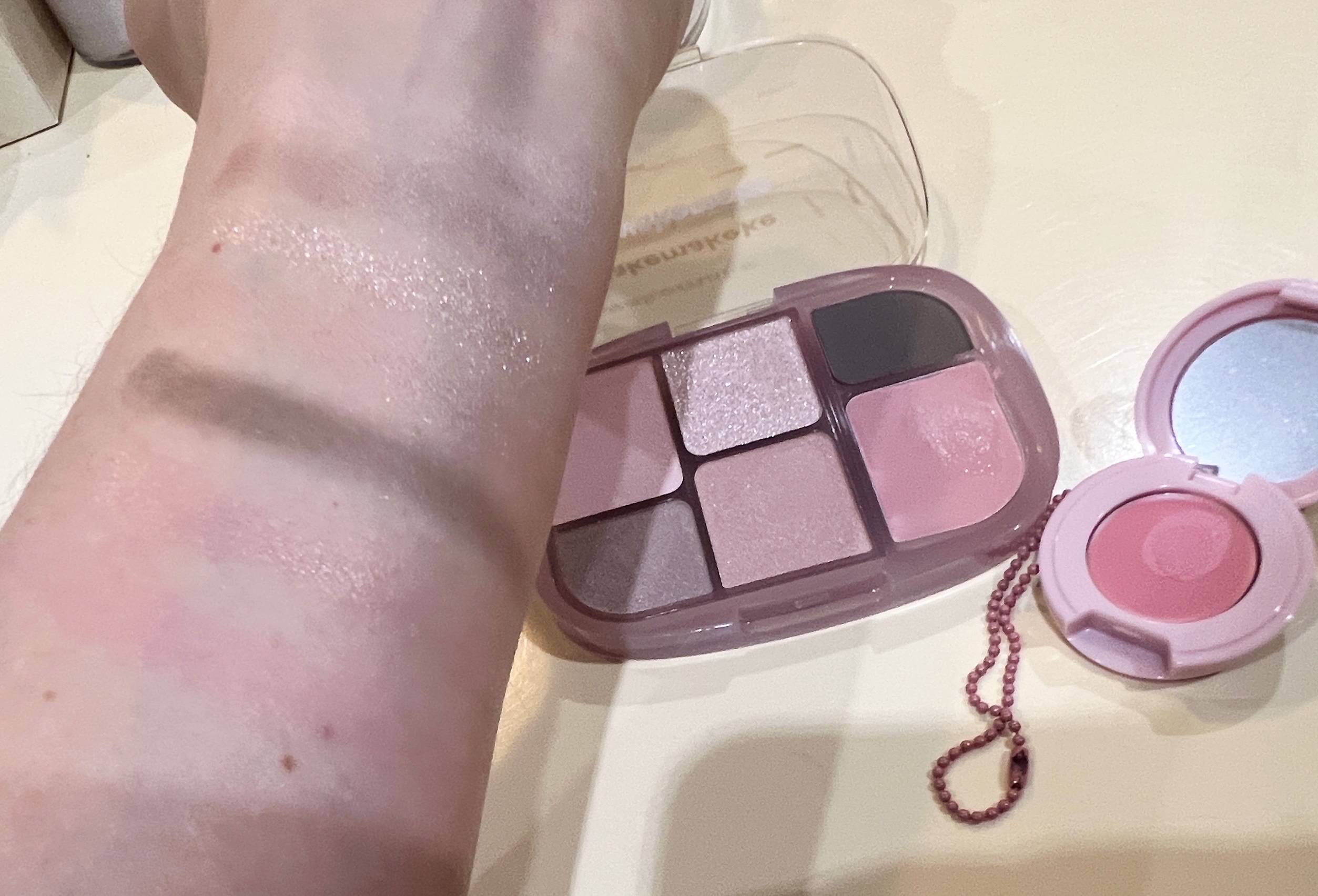 ソフトシアーマルチパレット/wakemake/アイシャドウパレットを使ったクチコミ（3枚目）