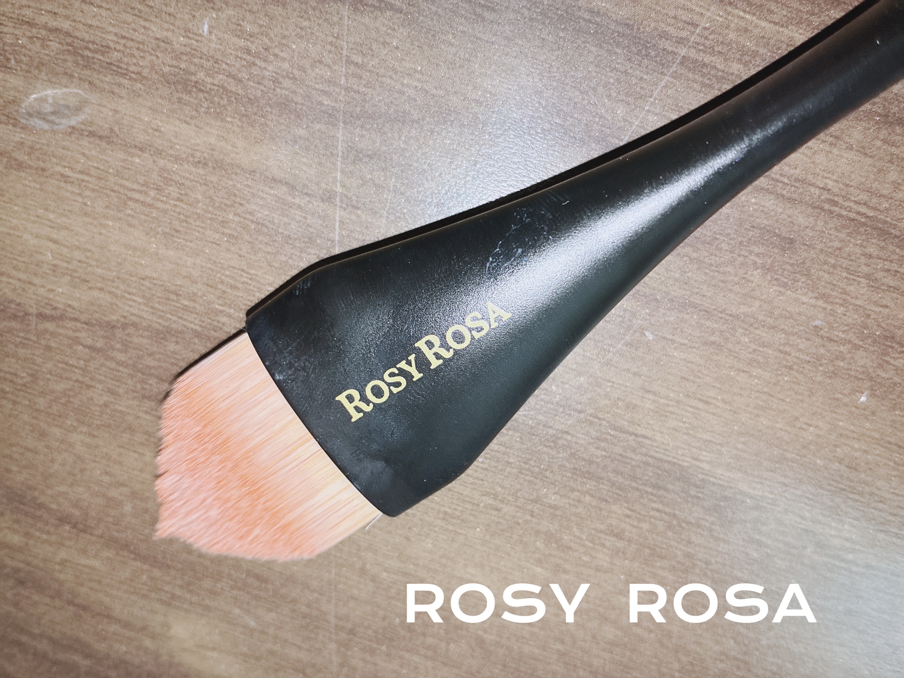 マルチユースブラシ〈フェイス〉/ロージーローザ/メイクブラシを使ったクチコミ（1枚目）