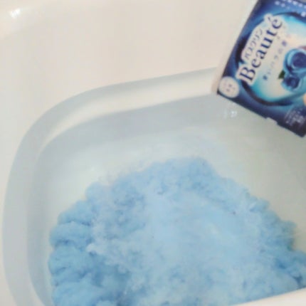 バスクリン ボーテ 青いバラの香り/バスクリン/保湿系入浴剤を使ったクチコミ(3枚目)