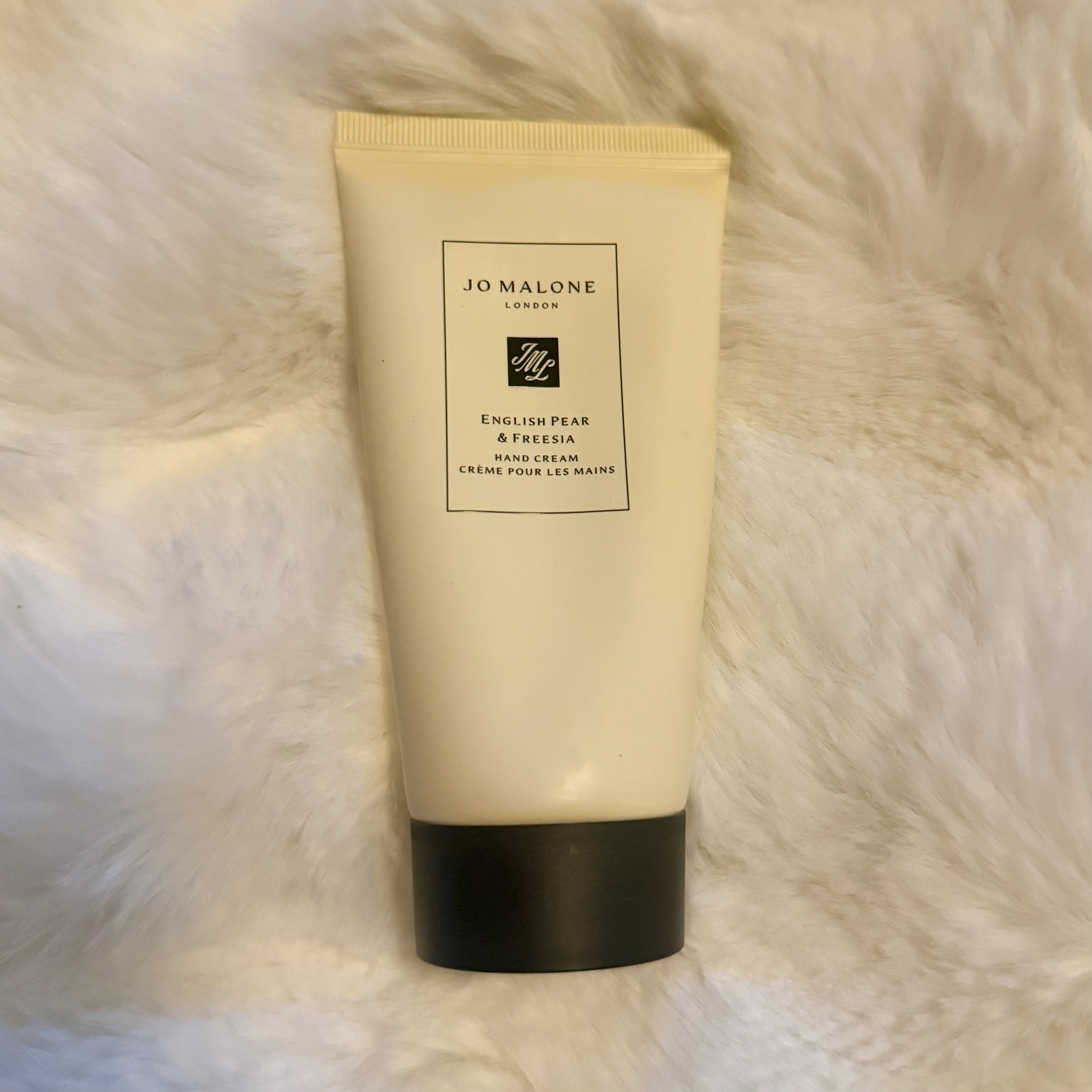 イングリッシュ ペアー ＆ フリージア ハンド クリーム/Jo MALONE LONDON/ハンドクリームを使ったクチコミ（1枚目）