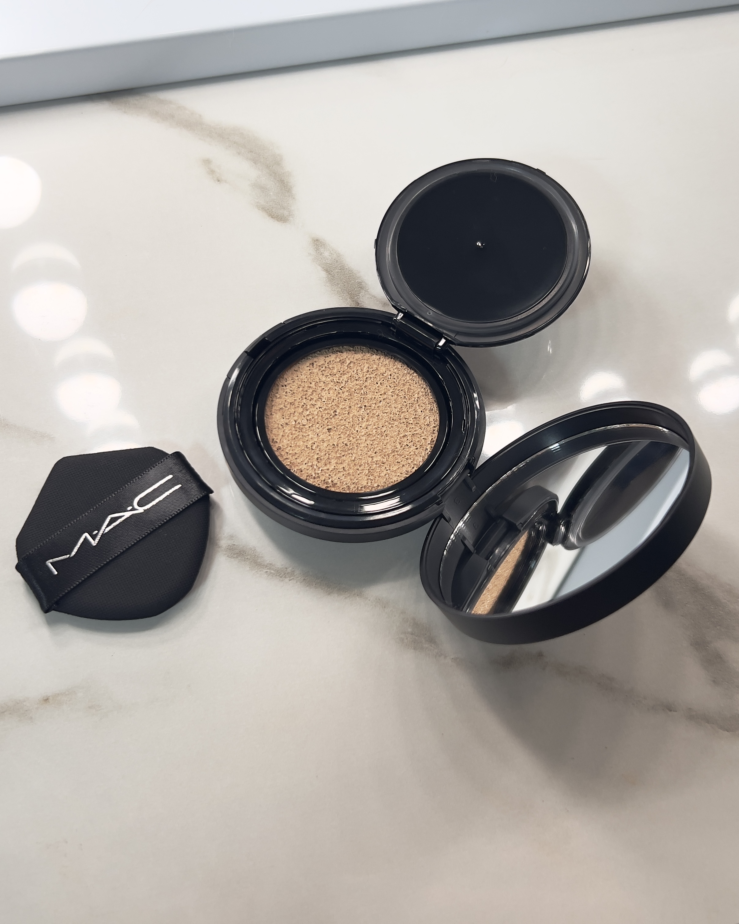 スタジオ フィックス ロングウエア クッション ファンデーション SPF 50/M・A・C/クッションファンデーションを使ったクチコミ（2枚目）