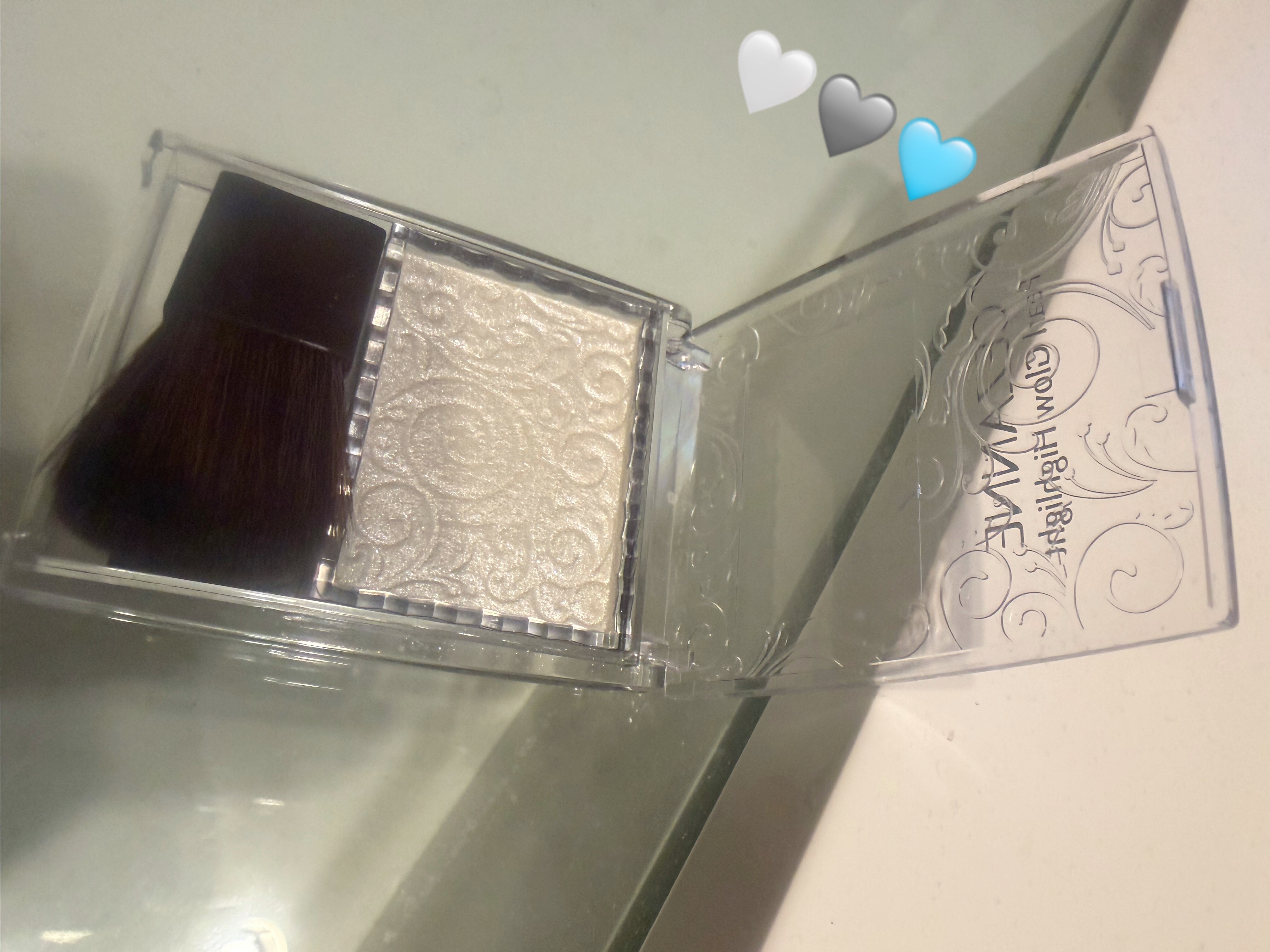 パールグロウハイライト/CEZANNE/パウダーハイライトを使ったクチコミ（1枚目）