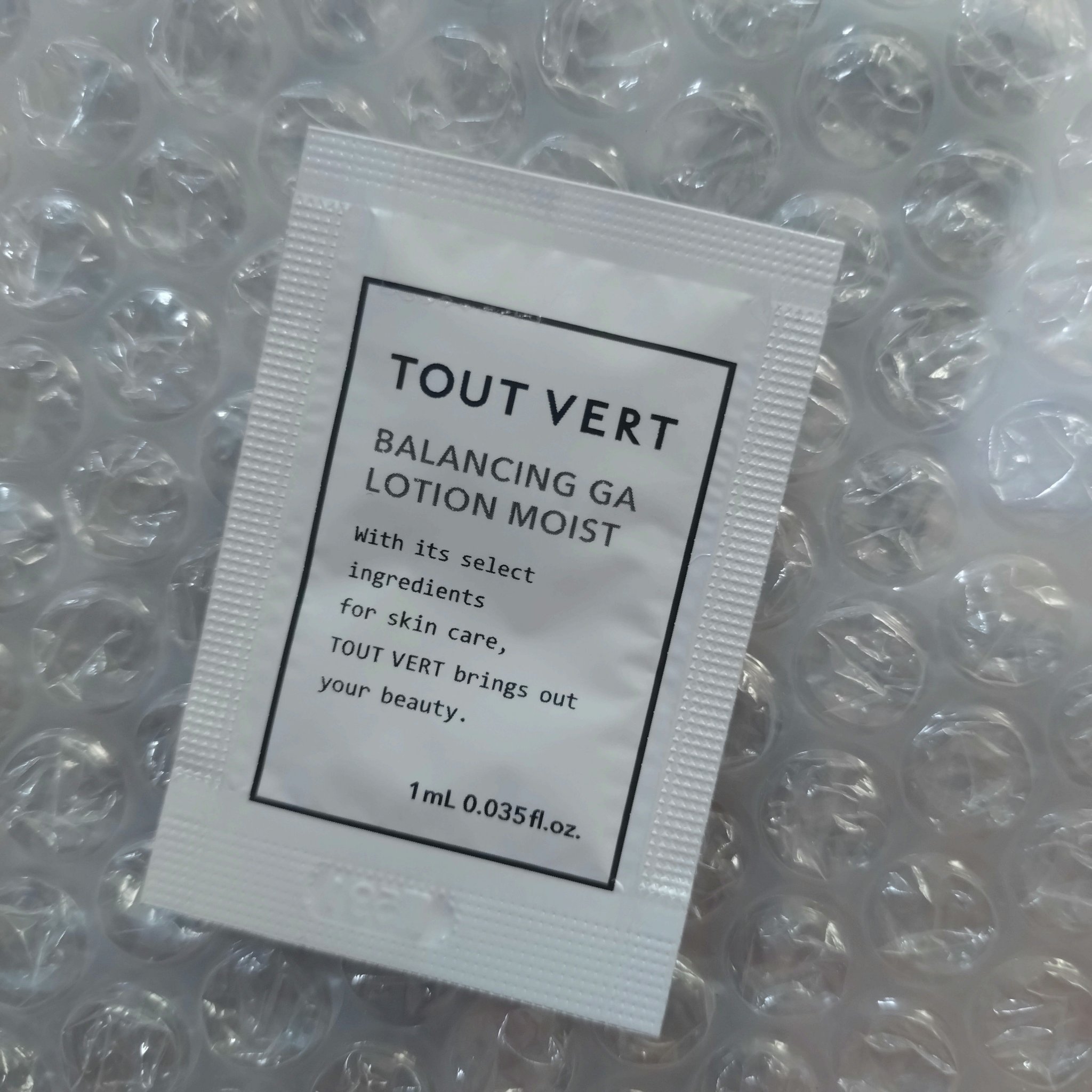 TOUT VERT バランシングGAローション モイストのクチコミ「元々は脂性肌向けの人向けのローションがモイストタイプになったものがこれみたい！
肌なじみがよく.....」（1枚目）