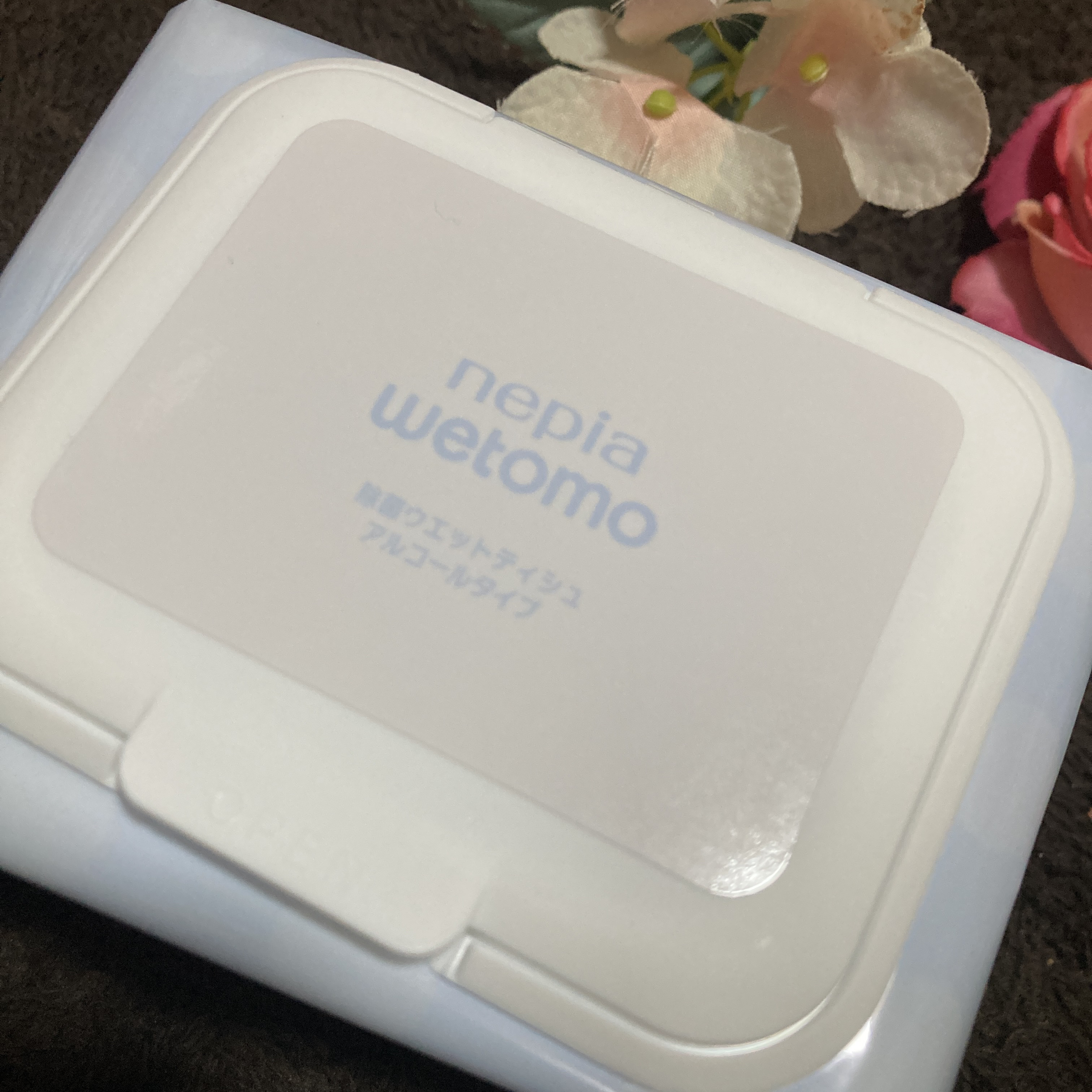 ネピア wetomo 除菌ウエットティシュ アルコールタイプ/ネピア/ティッシュを使ったクチコミ（2枚目）
