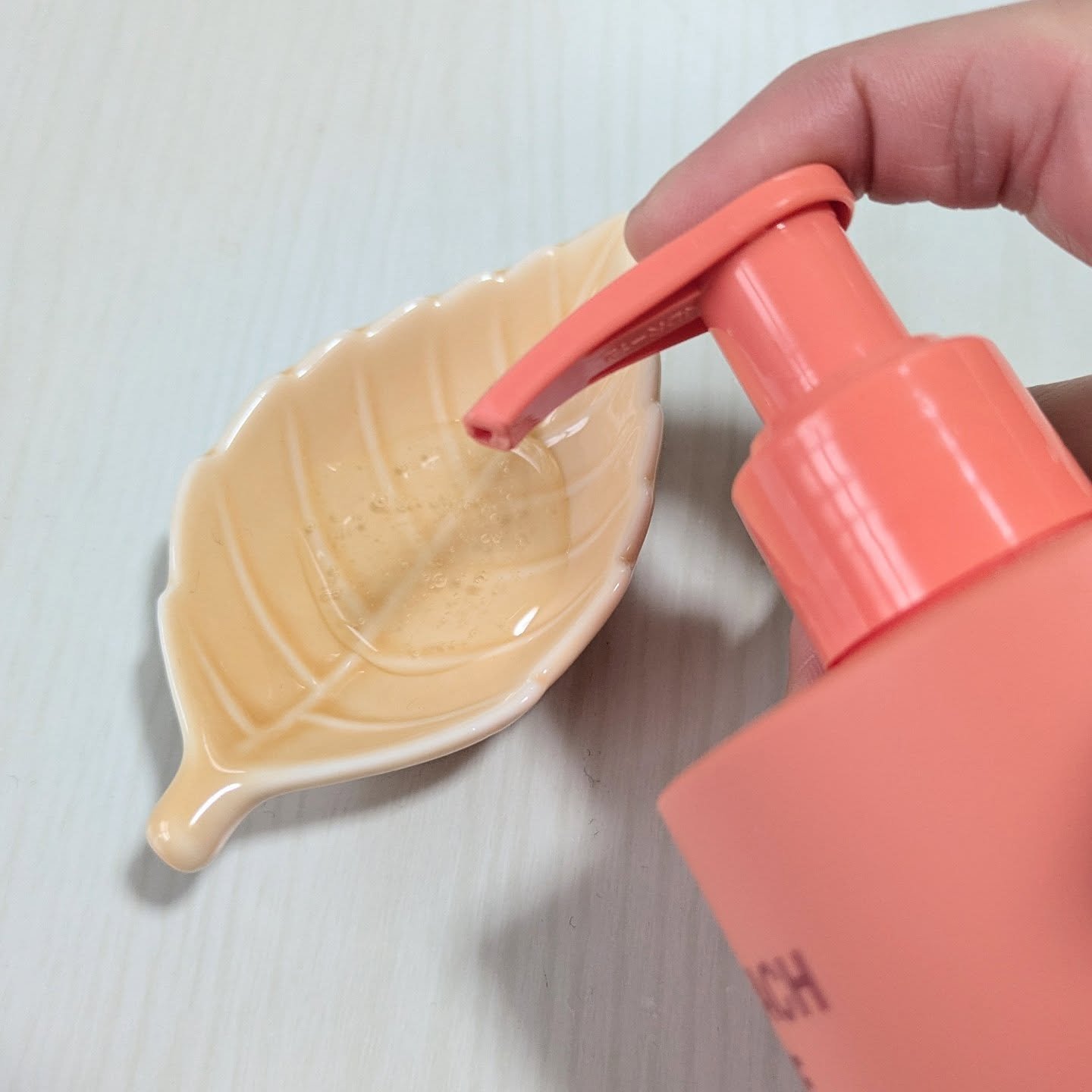 ワイルドピーチ ハンド＆ボディウォッシュ/KUOCA/ボディソープを使ったクチコミ（2枚目）