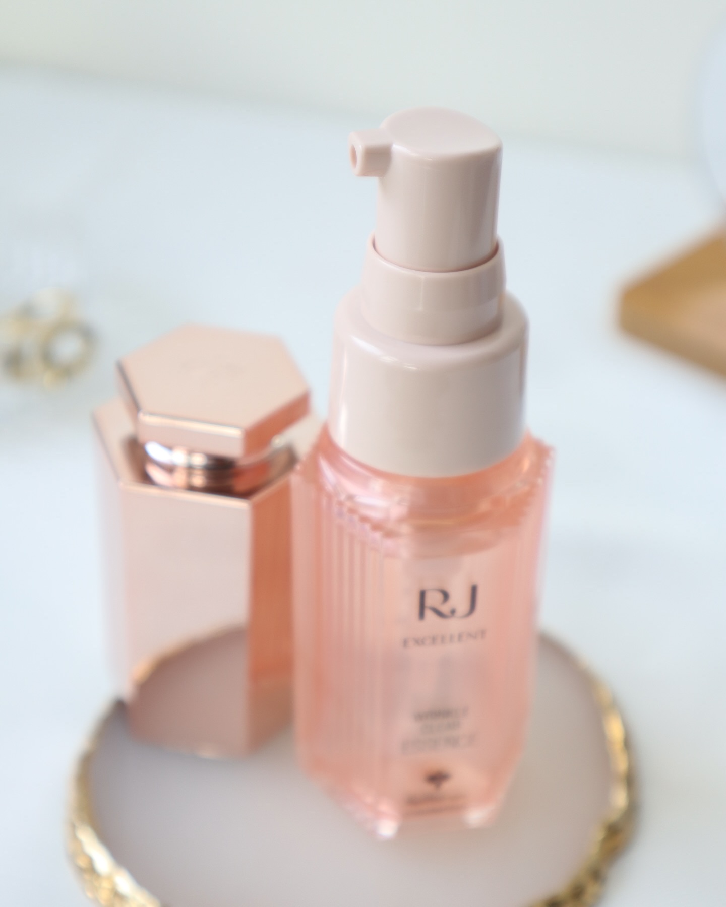 RJ エクセレント 薬用リンクルクリアエッセンス/アピセラピーコスメティクス/美容液を使ったクチコミ（3枚目）