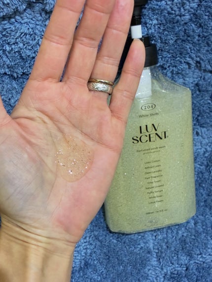 スクラブボディウォッシュ ホワイトシャツ リネンコットン/LUV SCENT/ボディスクラブを使ったクチコミ(2枚目)