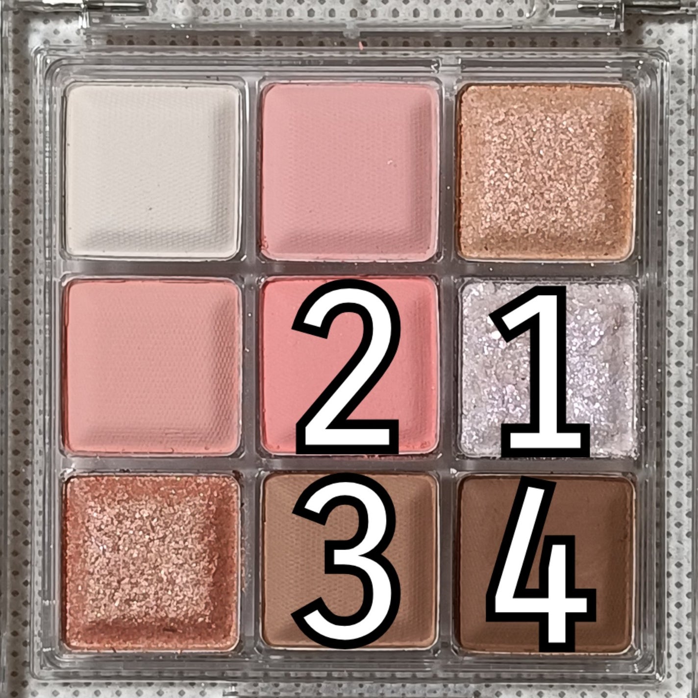 ノーズ&アイブロウパウダー/CEZANNE/パウダーアイブロウを使ったクチコミ(4枚目)