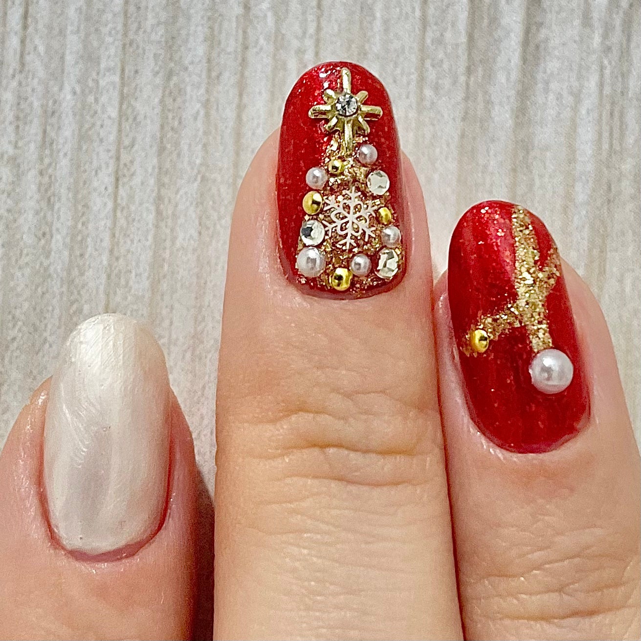 カラフルネイルズ/キャンメイク/マニキュアを使ったクチコミ(5枚目)