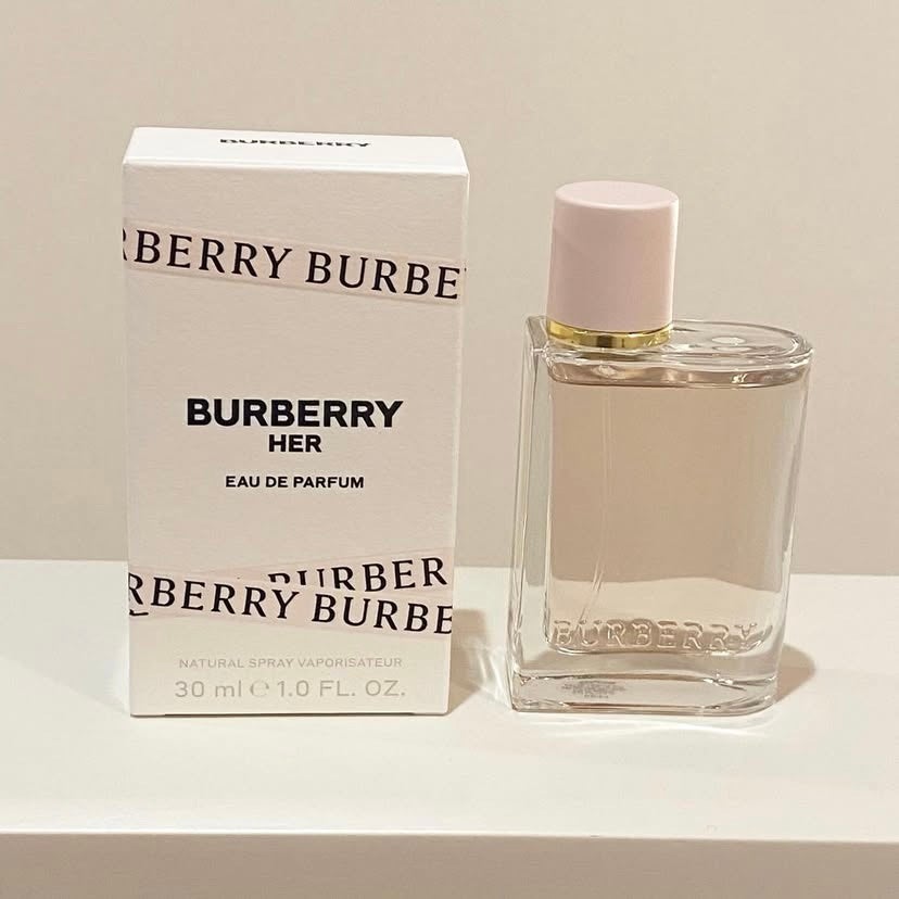 バーバリー ハー オードパルファム/Burberry Beauty/香水(レディース)を使ったクチコミ(5枚目)