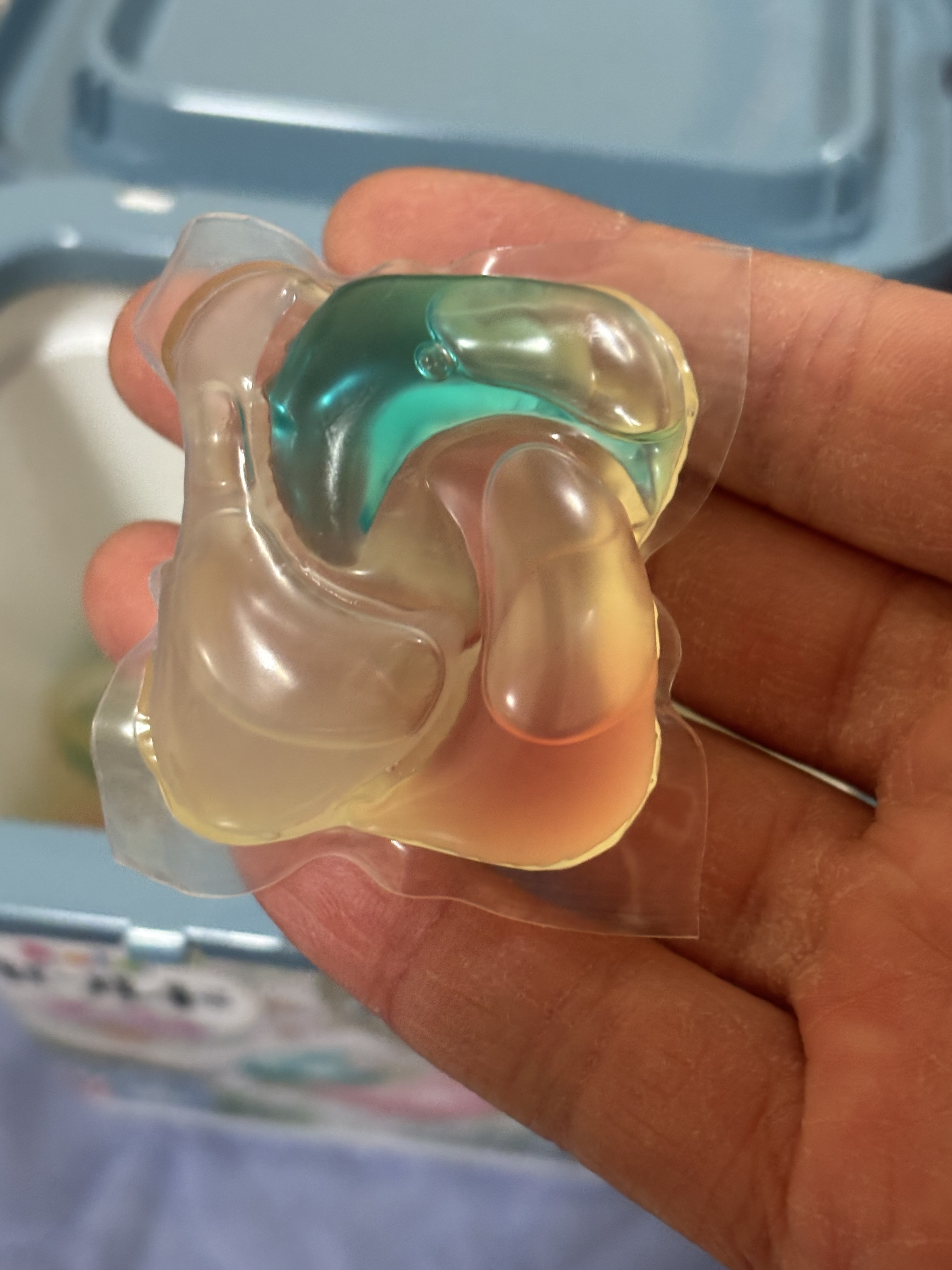 ボールド ジェルボール4D 爽やかフレッシュフラワーサボンの香り/ボールド/洗濯洗剤を使ったクチコミ（3枚目）