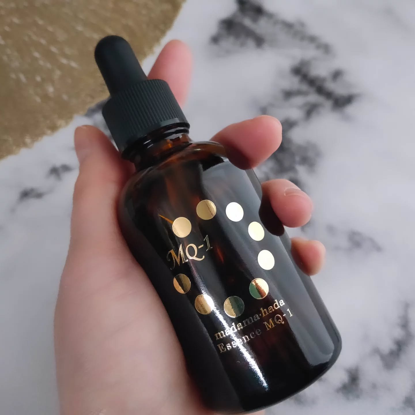 真珠肌エッセンス/madama･hada（真珠肌）/美容液を使ったクチコミ（3枚目）