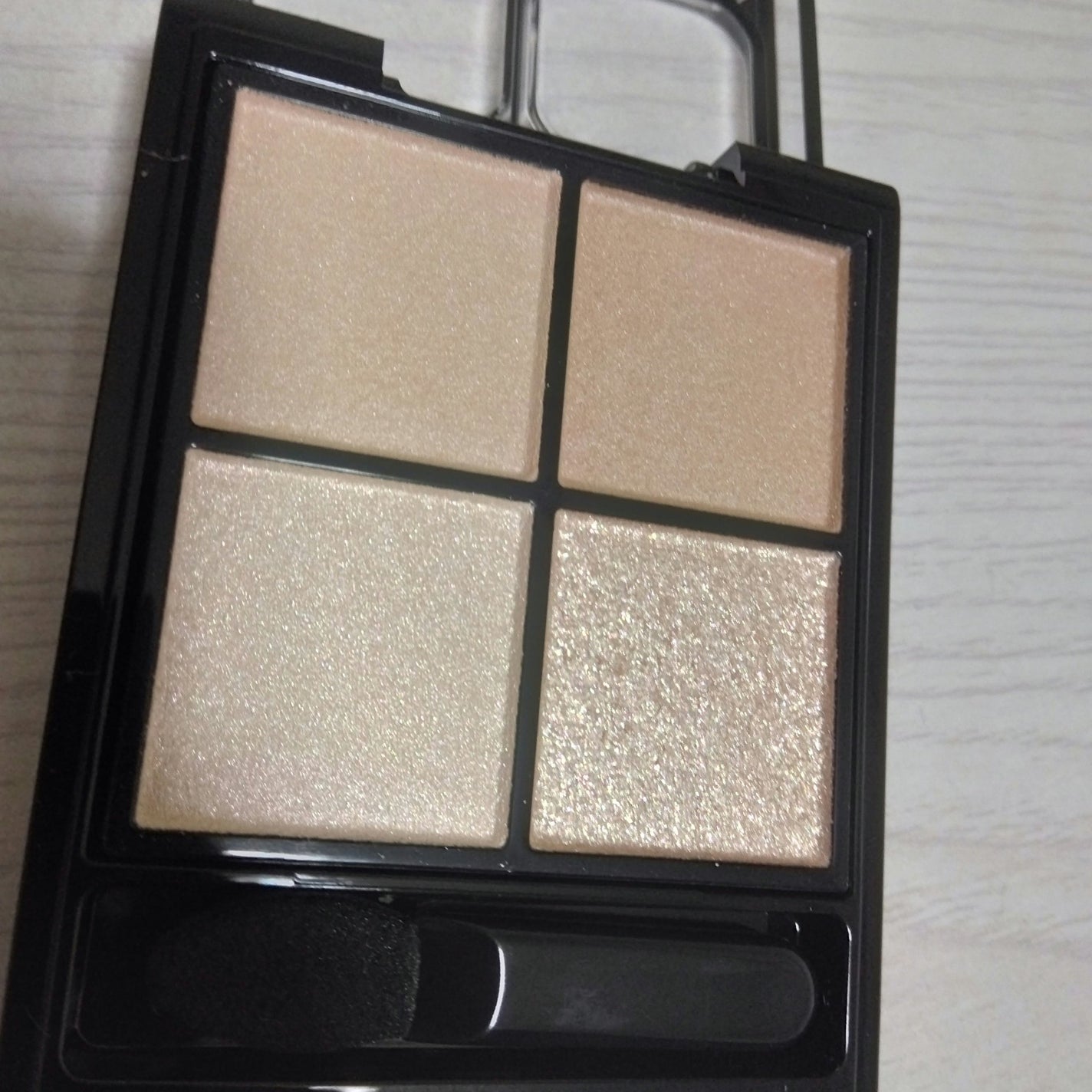 ケイト ポッピングシルエットシャドウ/KATE/アイシャドウパレットを使ったクチコミ(4枚目)