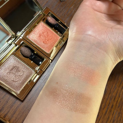 エレガンス プレジール アイズ/Elégance/単色アイシャドウを使ったクチコミ(2枚目)