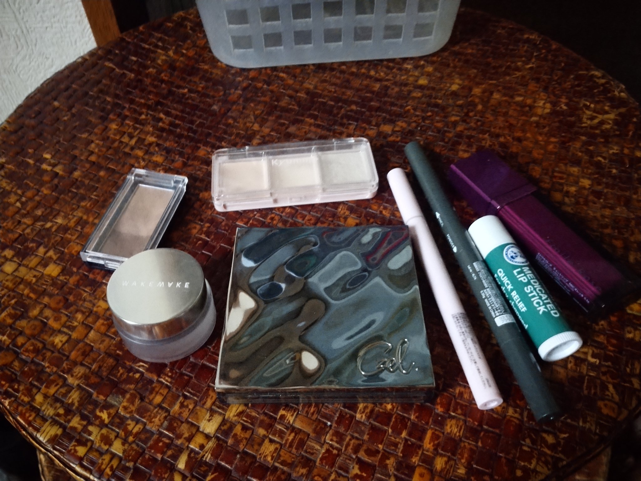 KM マルチハイライトパレット/Kyumme/パウダーハイライトを使ったクチコミ（2枚目）