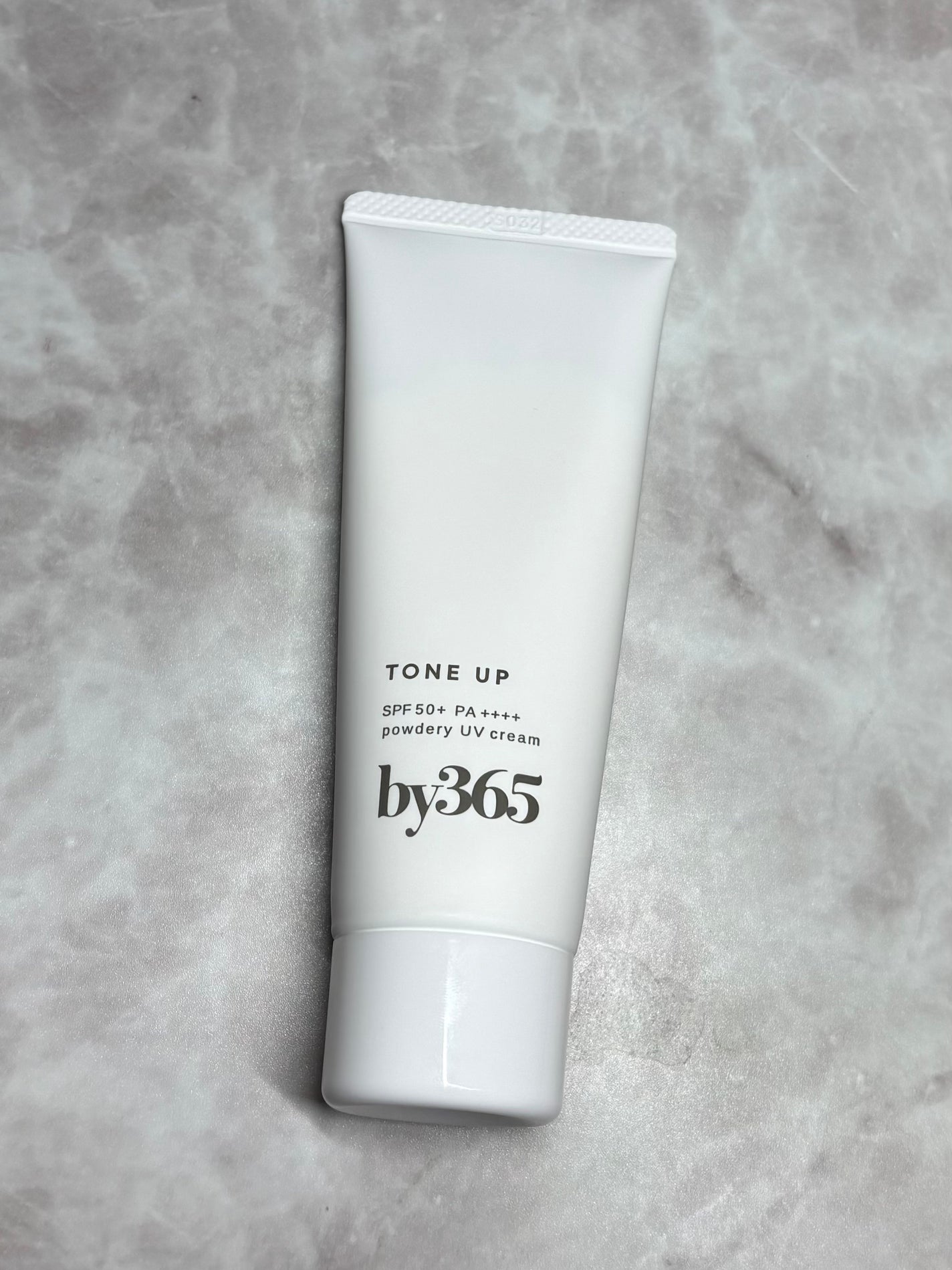 by365 パウダリーUVクリーム トーンアップ/ナリスアップ/日焼け止め・UVケアを使ったクチコミ(2枚目)
