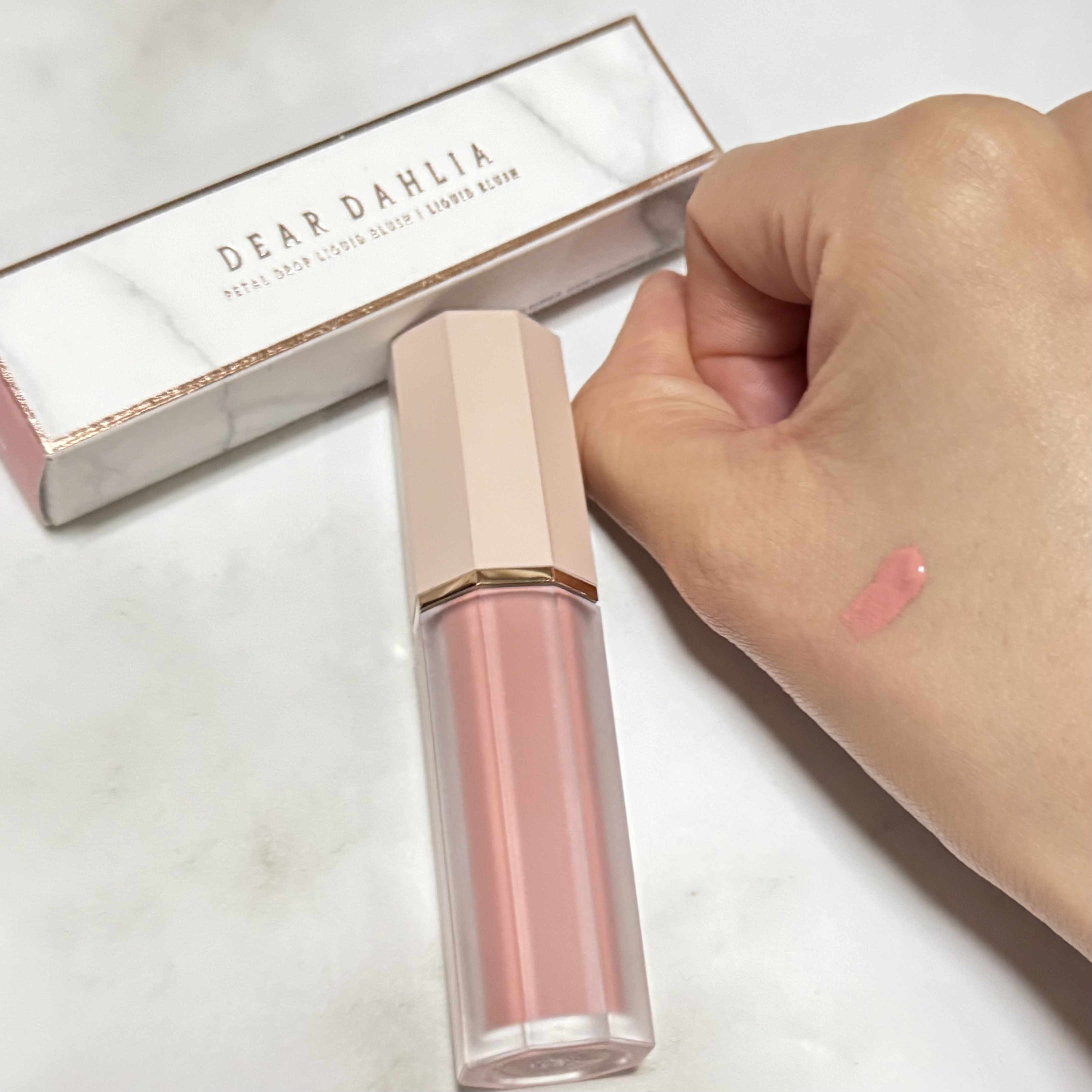 ペタルドロップリキッドブラッシャー/DEAR DAHLIA/リキッドチークを使ったクチコミ（2枚目）