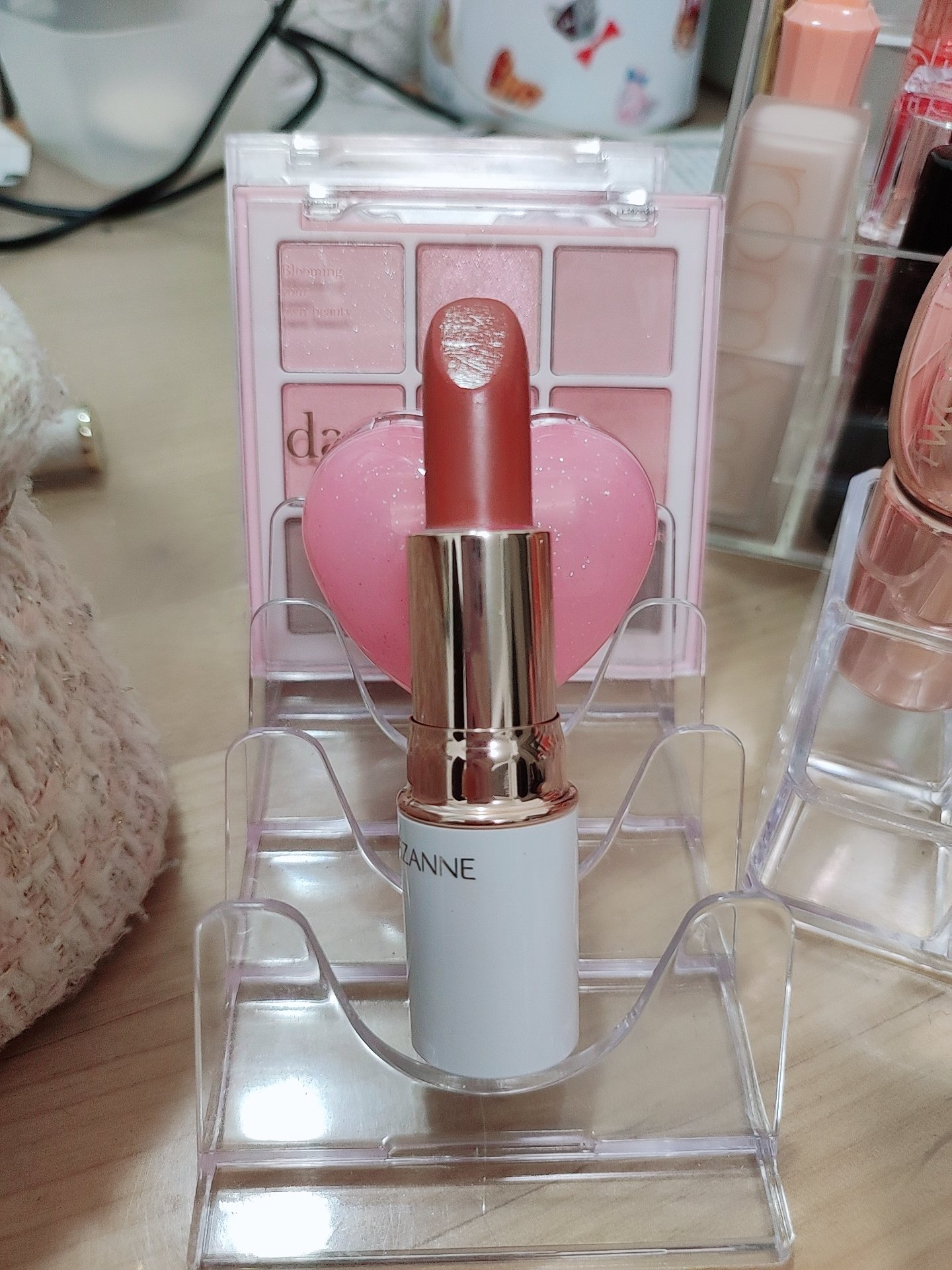 ラスティングステイリップカラー 03　コーラルピンク/CEZANNE/口紅・グロス・リップライナー・リップケアを使ったクチコミ（2枚目）