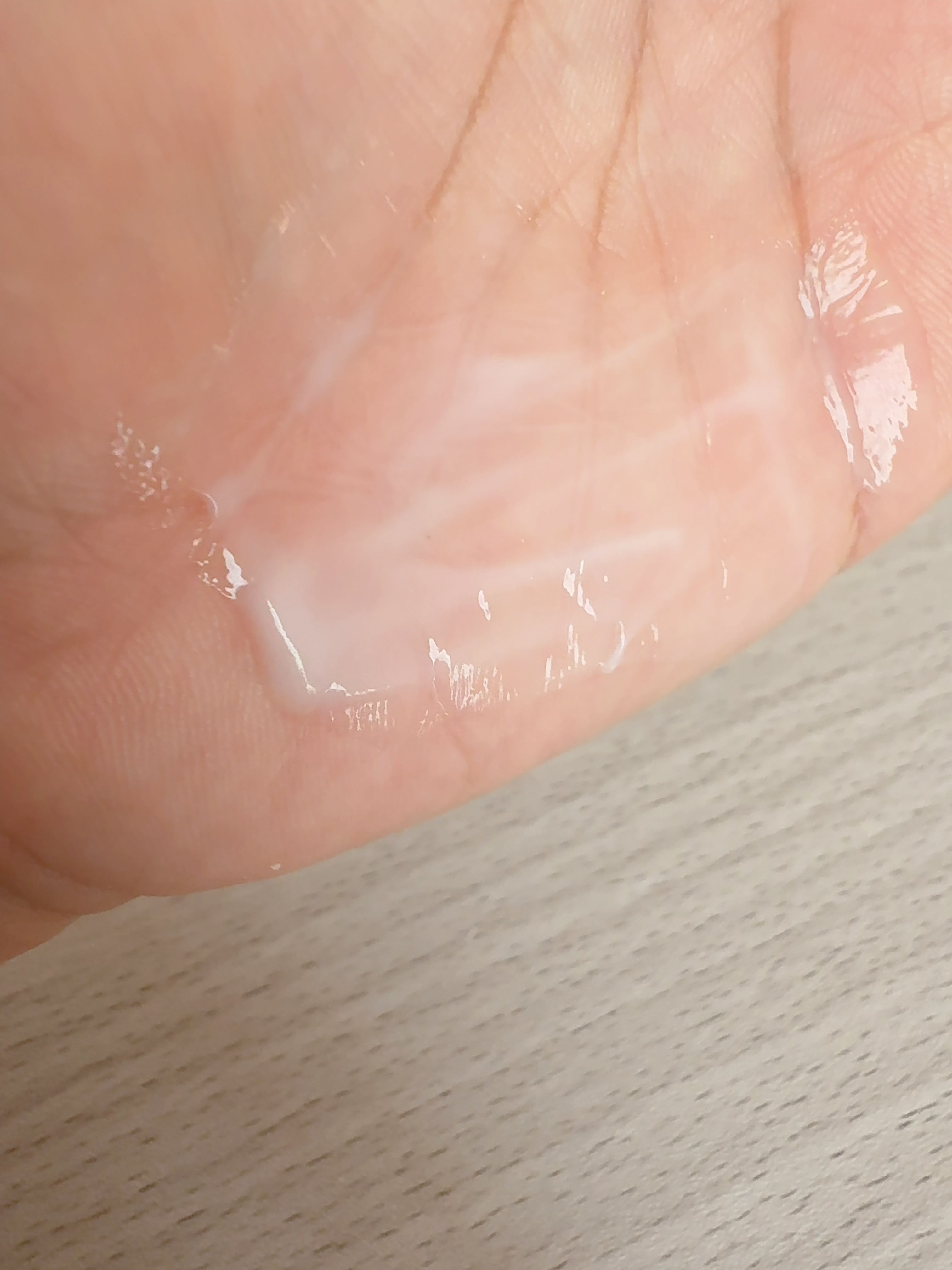 ストレートスリックヘアミルク/narka/ヘアミルクを使ったクチコミ（3枚目）