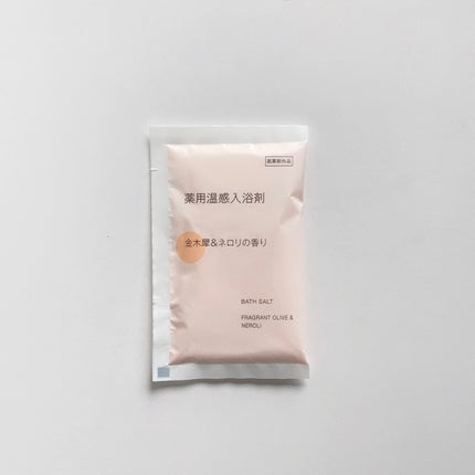 薬用入浴剤 金木犀&ネロリの香り/無印良品/保湿系入浴剤を使ったクチコミ(1枚目)