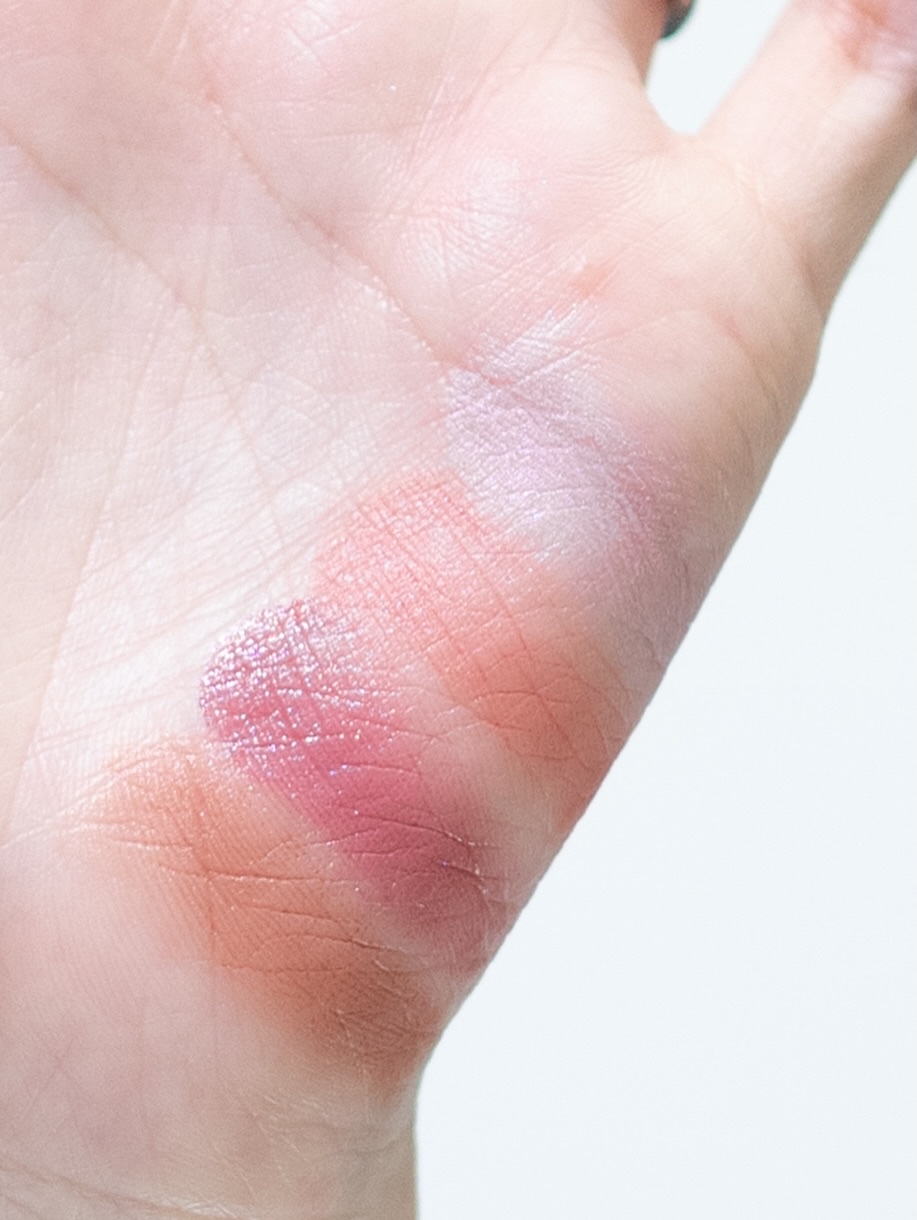 to/one トーン ヘブンリー スイーツボックス Midnight Fantasy ＆Full of Sweetのクチコミ「可愛さも、大人っぽさも、甘やかさも。
その全部を、ひとつの表情に。

to/one ヘブンリー.....」（3枚目）