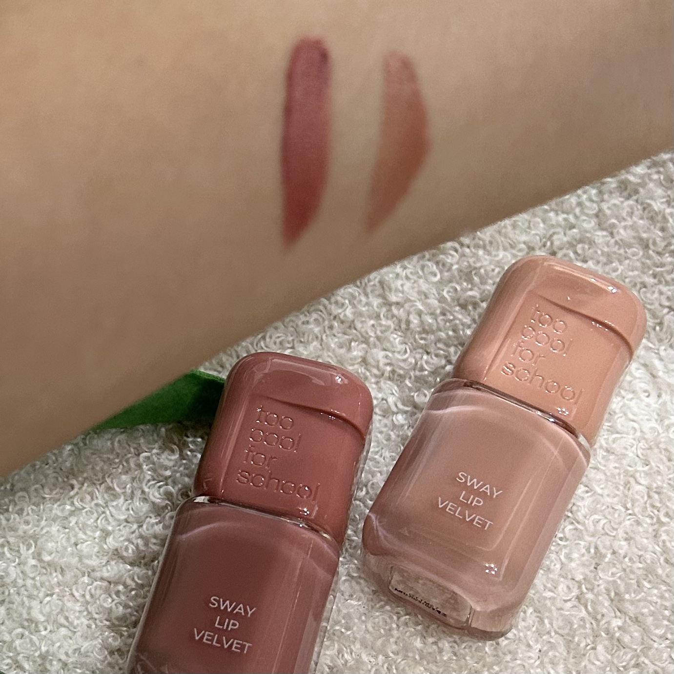 スウェイリップベルベット/too cool for school/リップティントを使ったクチコミ（2枚目）