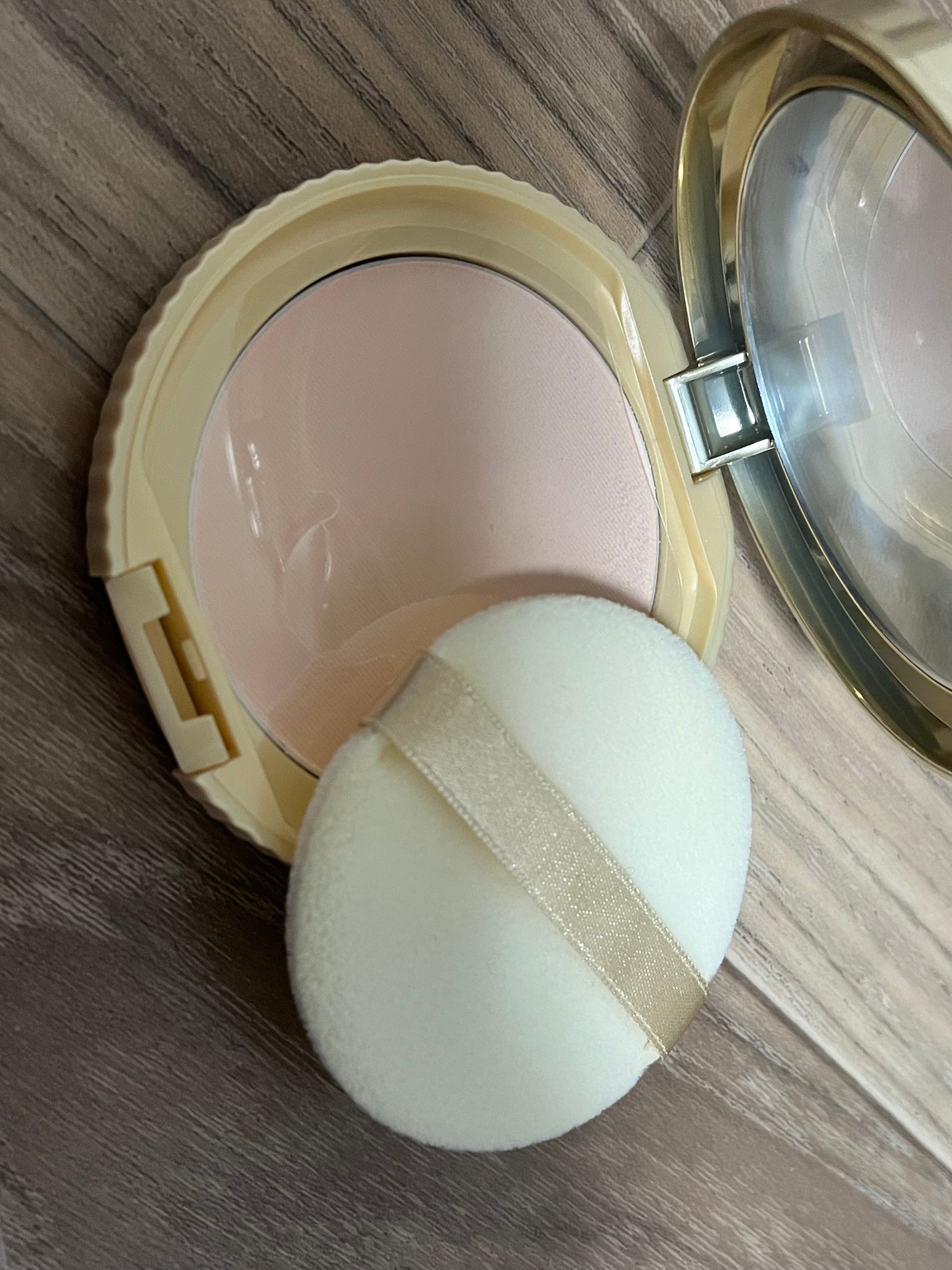 マシュマロフィニッシュパウダー/キャンメイク/プレストパウダーを使ったクチコミ(2枚目)