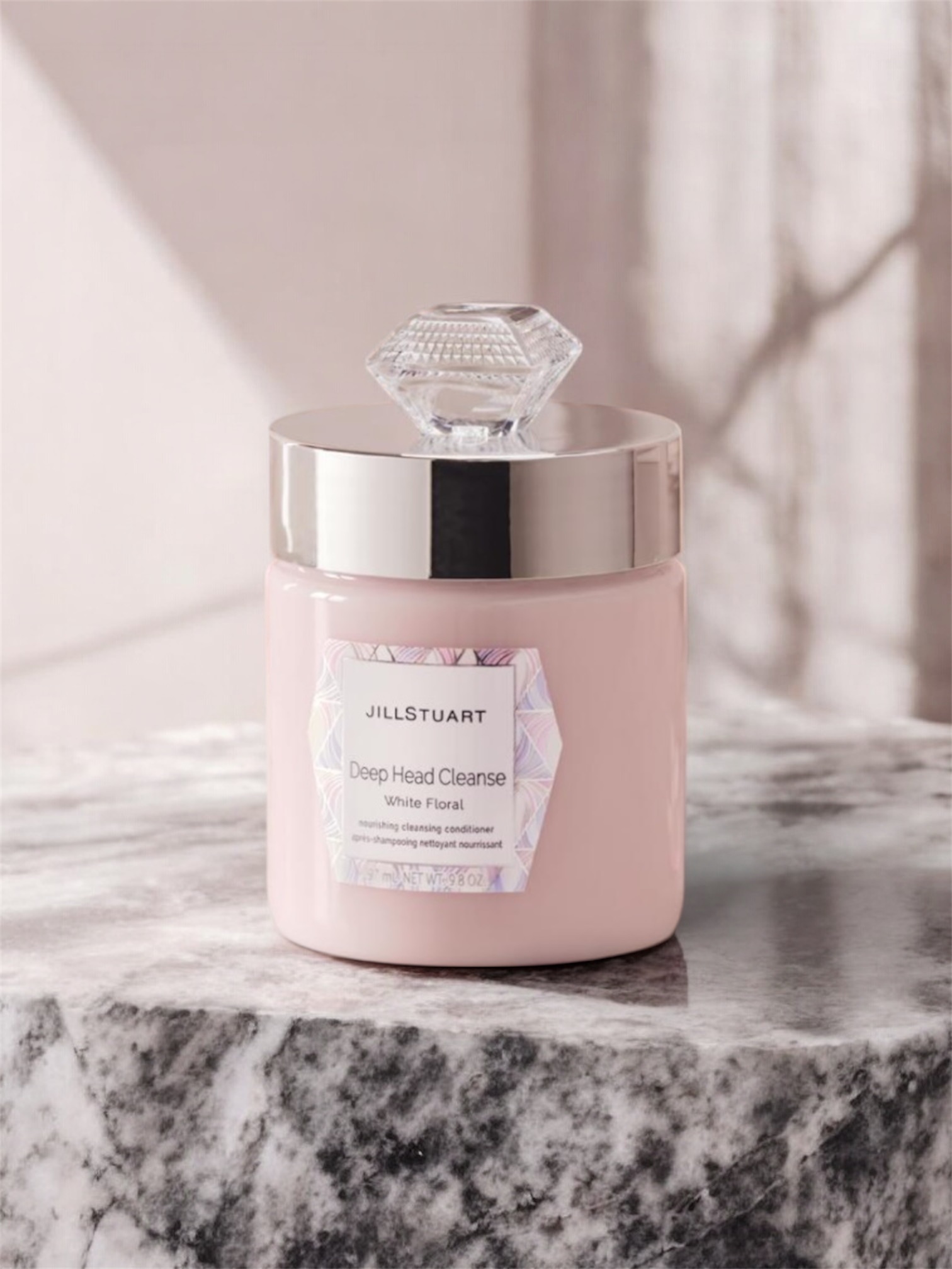 ジルスチュアート　ホワイトフローラル　ディープヘッドクレンズ/JILL STUART/市販シャンプーを使ったクチコミ（2枚目）