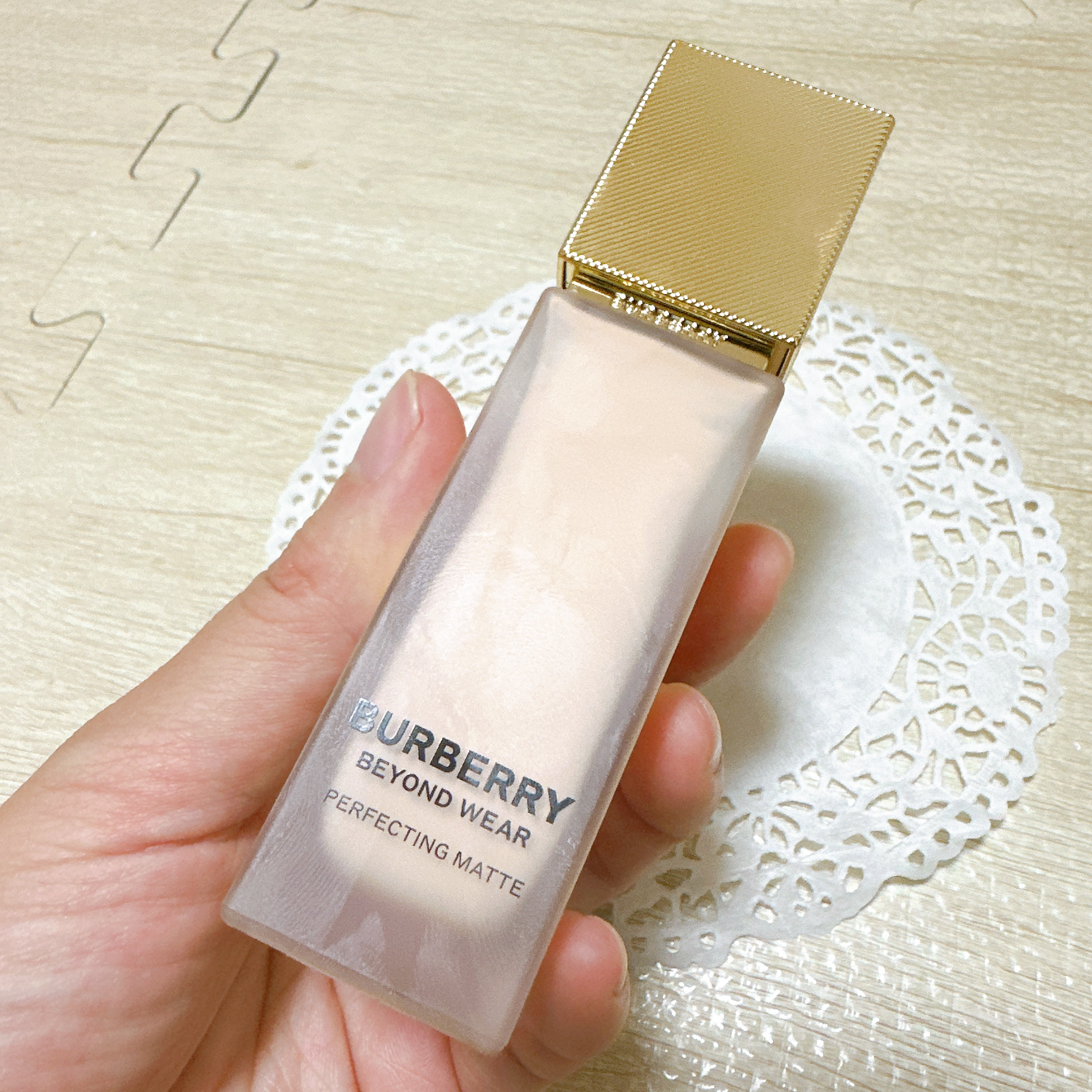 バーバリー ビヨンド ウェア パーフェクティング マット/Burberry Beauty/リキッドファンデーションを使ったクチコミ（2枚目）