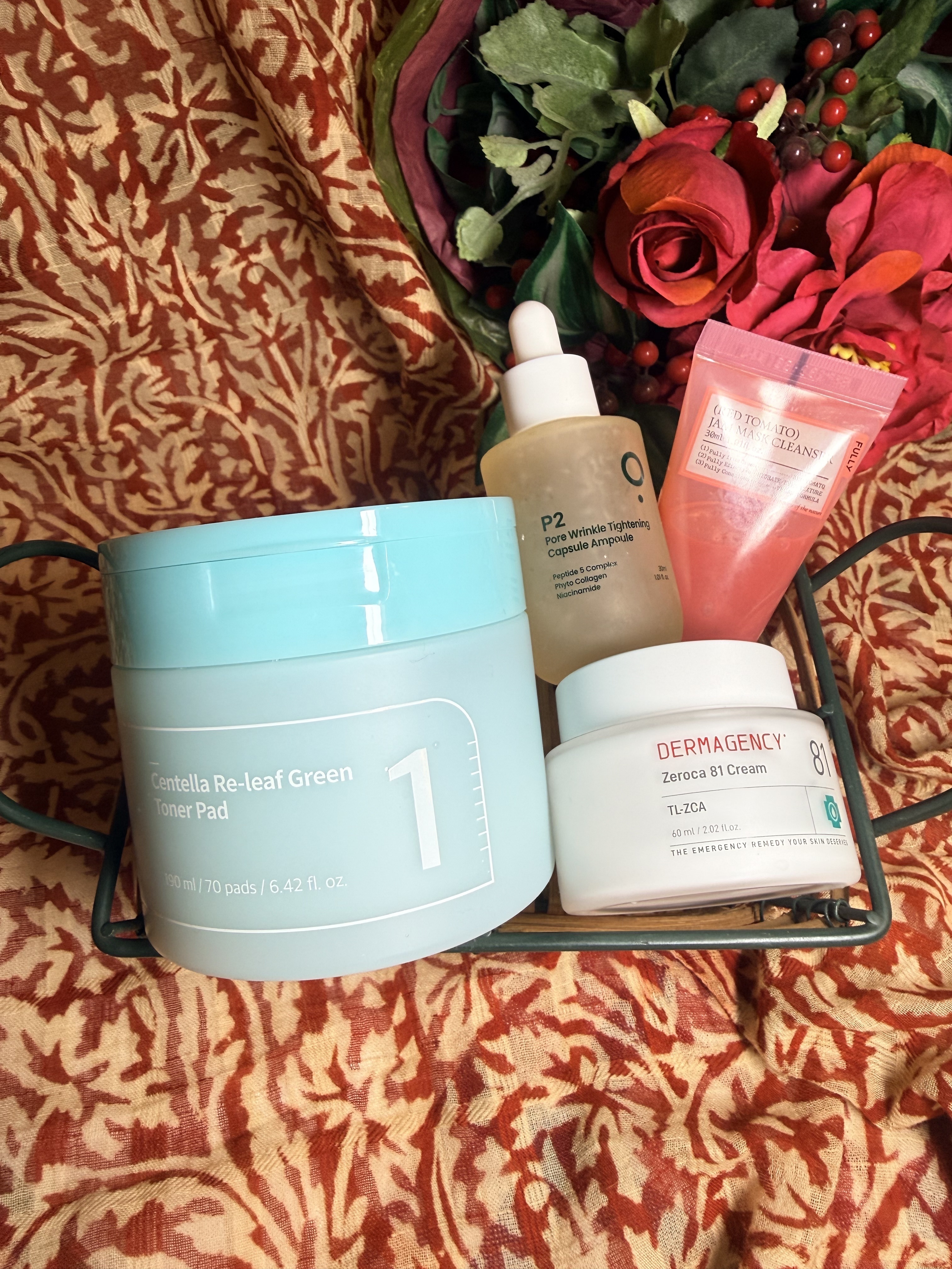 全国１２人くらいのしのちビューティーファンの皆さまごきげんよう

前回トナパを覚えたわたしですが
早速ここぞとばかりに使っておりまァァァす

👶🏻洗顔
FULLY
レッドトマトジャムマスククレンザー

使うたびによさが出てくるクレンザー