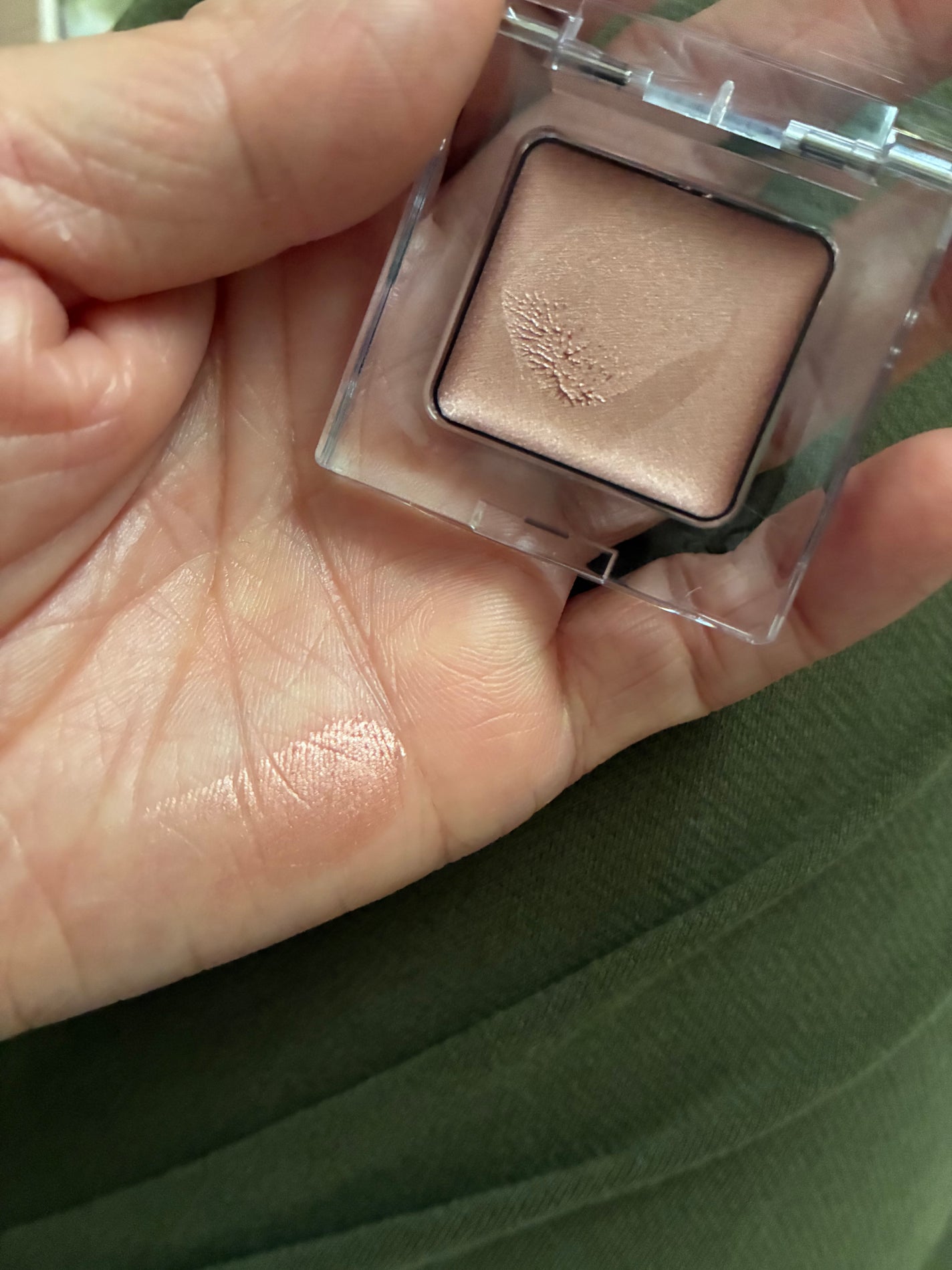 ミネラルアイバームⅡ/エトヴォス/ジェル・クリームアイシャドウを使ったクチコミ(7枚目)