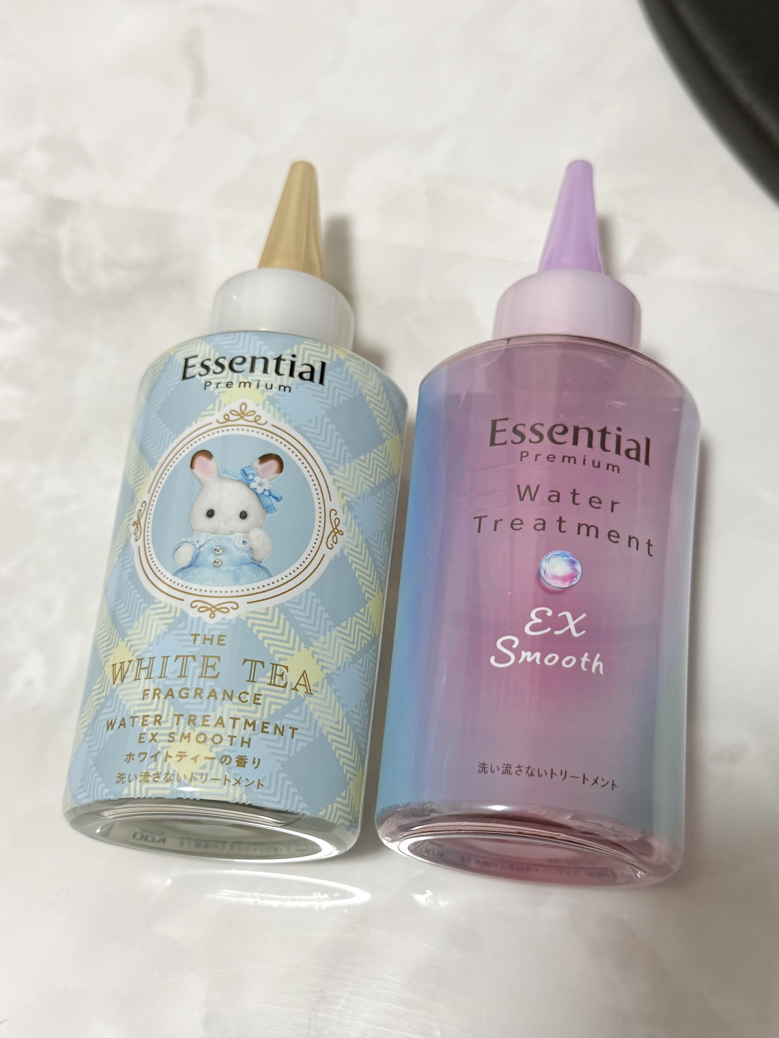 エッセンシャル プレミアム　ウォータートリートメント　EXスムース　ホワイトティーの香り　/エッセンシャル/アウトバストリートメントを使ったクチコミ（2枚目）