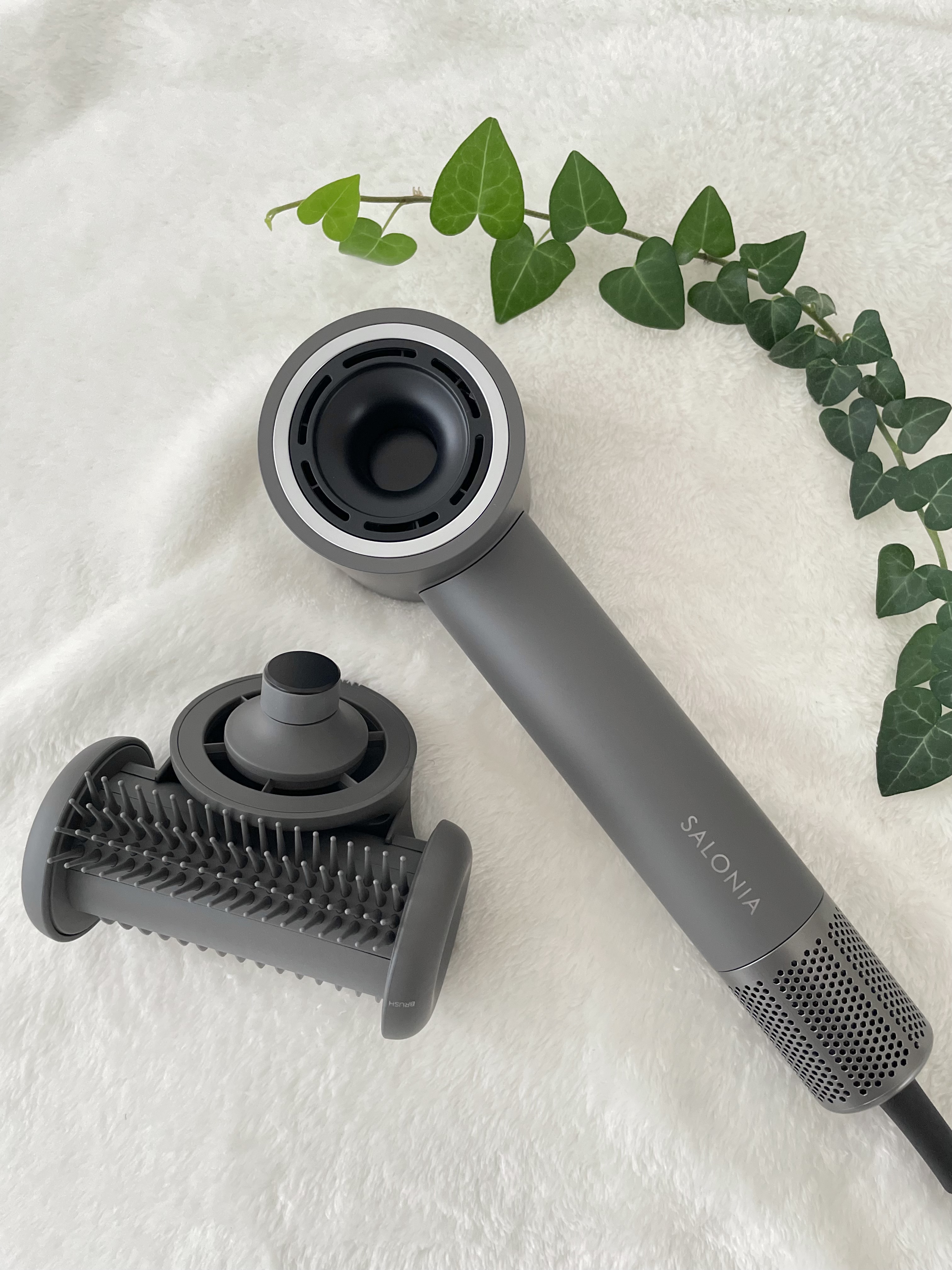 スムースシャインドライヤー/SALONIA/ドライヤーを使ったクチコミ（1枚目）