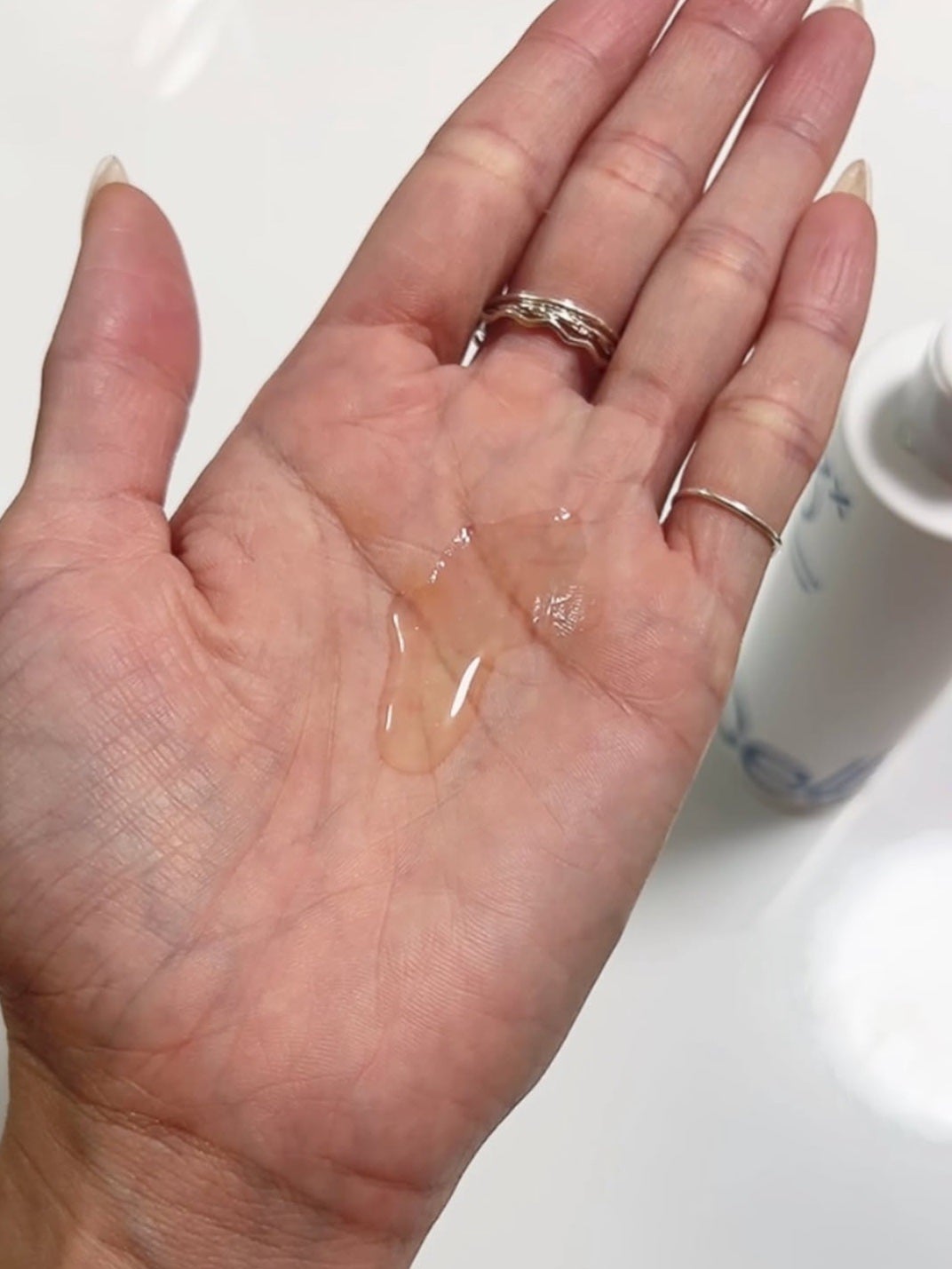 美咲 on LIPS 「celladixトリプルレチノールPDRNトナーみずみずしくて..」(1枚目)