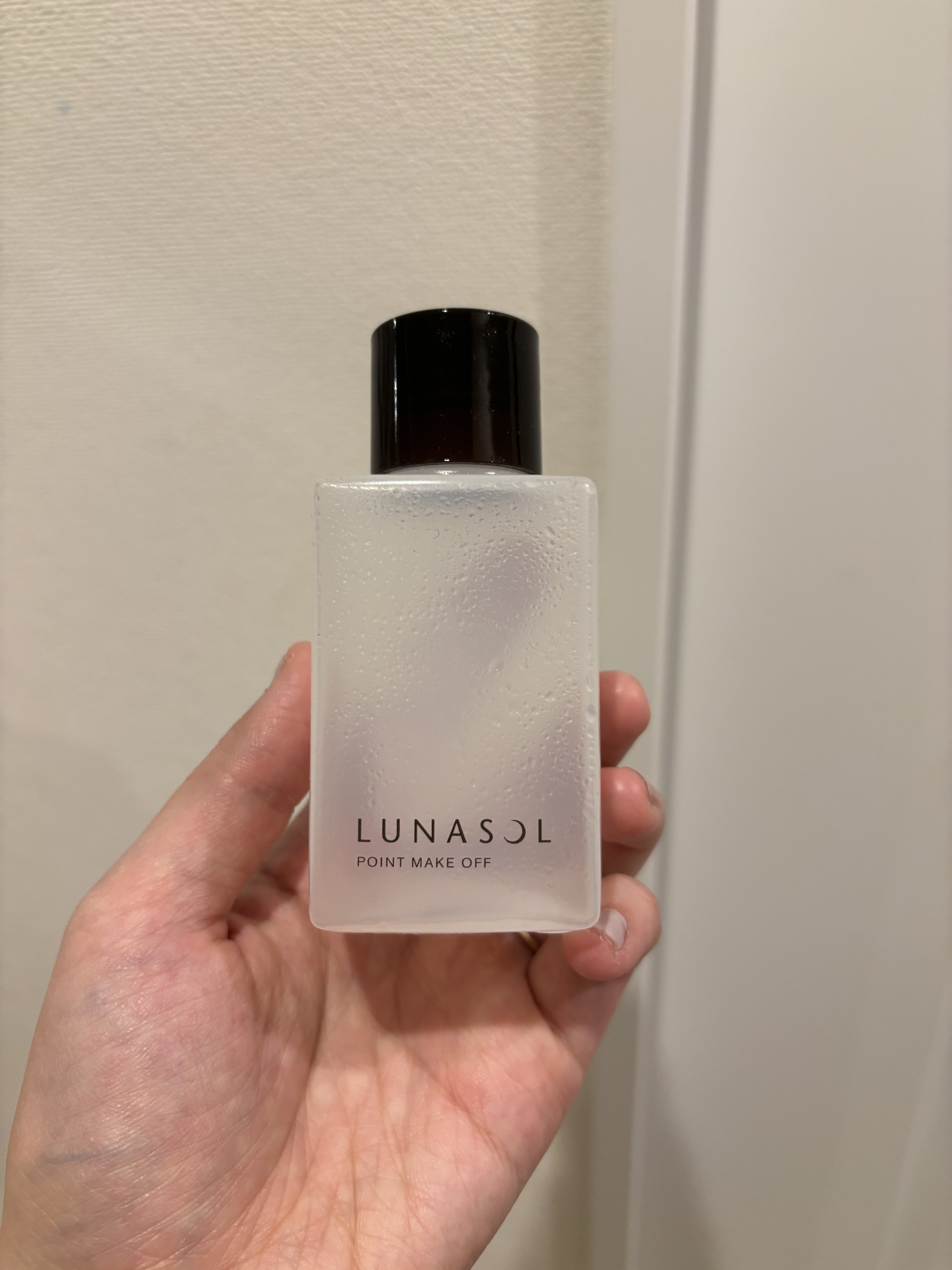LUNASOL ポイントメイクオフNのクチコミ「LUNASOL
ポイントメイクオフN　¥1,320

─────

使い切りです✨

デパコス.....」（1枚目）